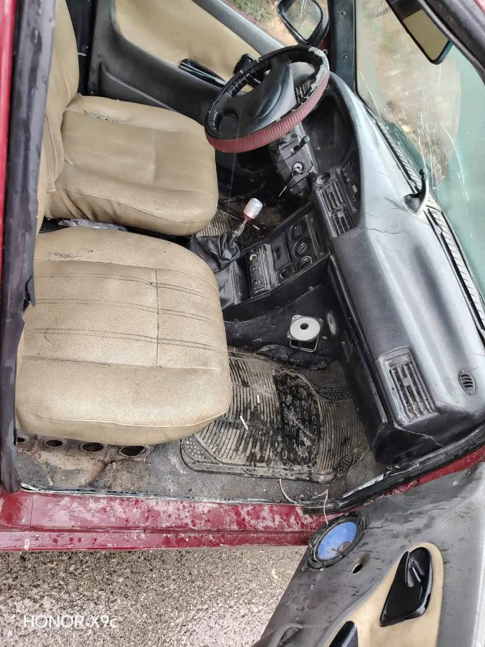 داسيا 2001 بحالة جيدة للبيع - صورة 5