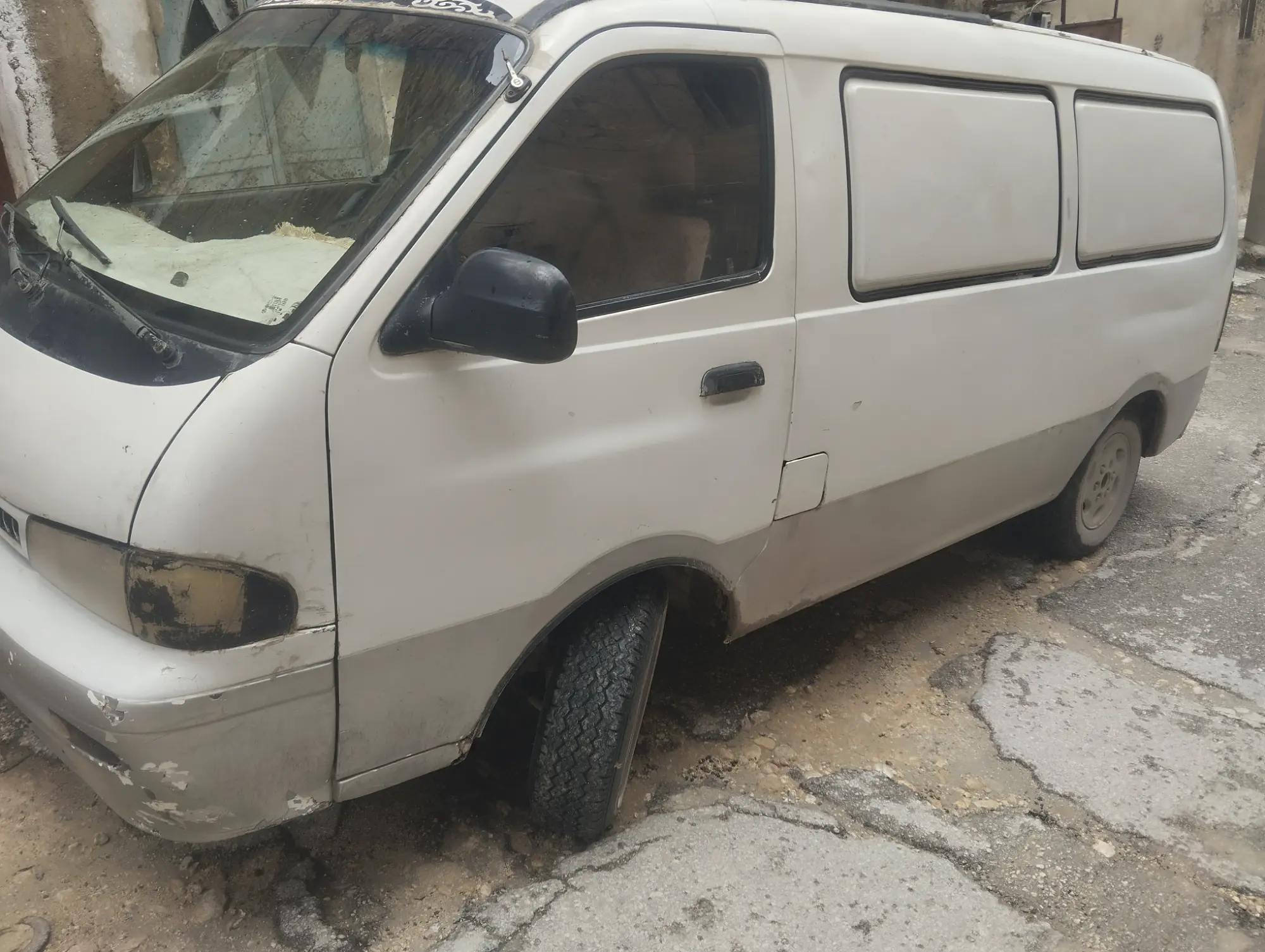 كيا بريجيو 2002 - شريكك العملي والاعتمادي - صورة 2