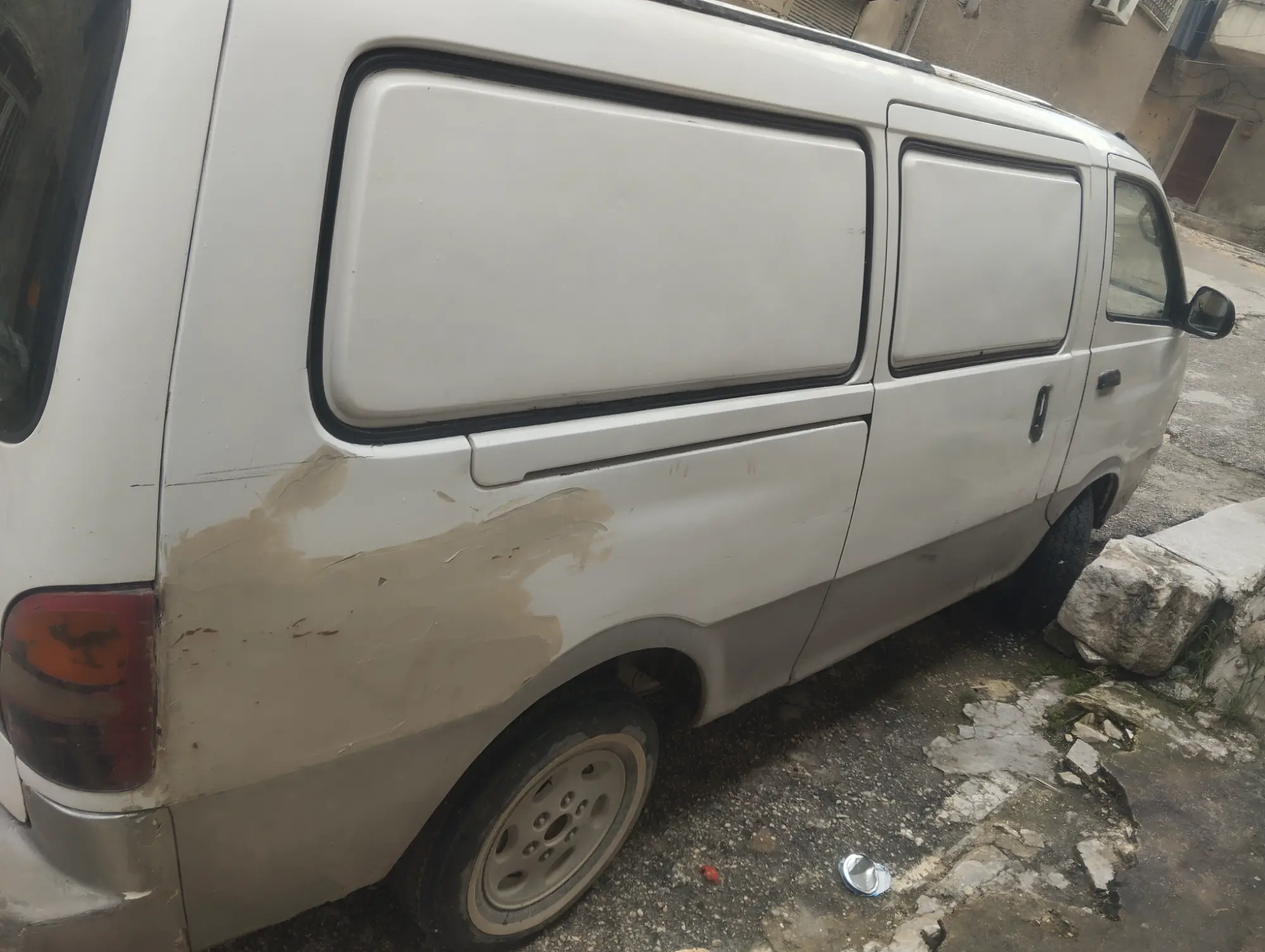 كيا بريجيو 2002 - شريكك العملي والاعتمادي - صورة 3