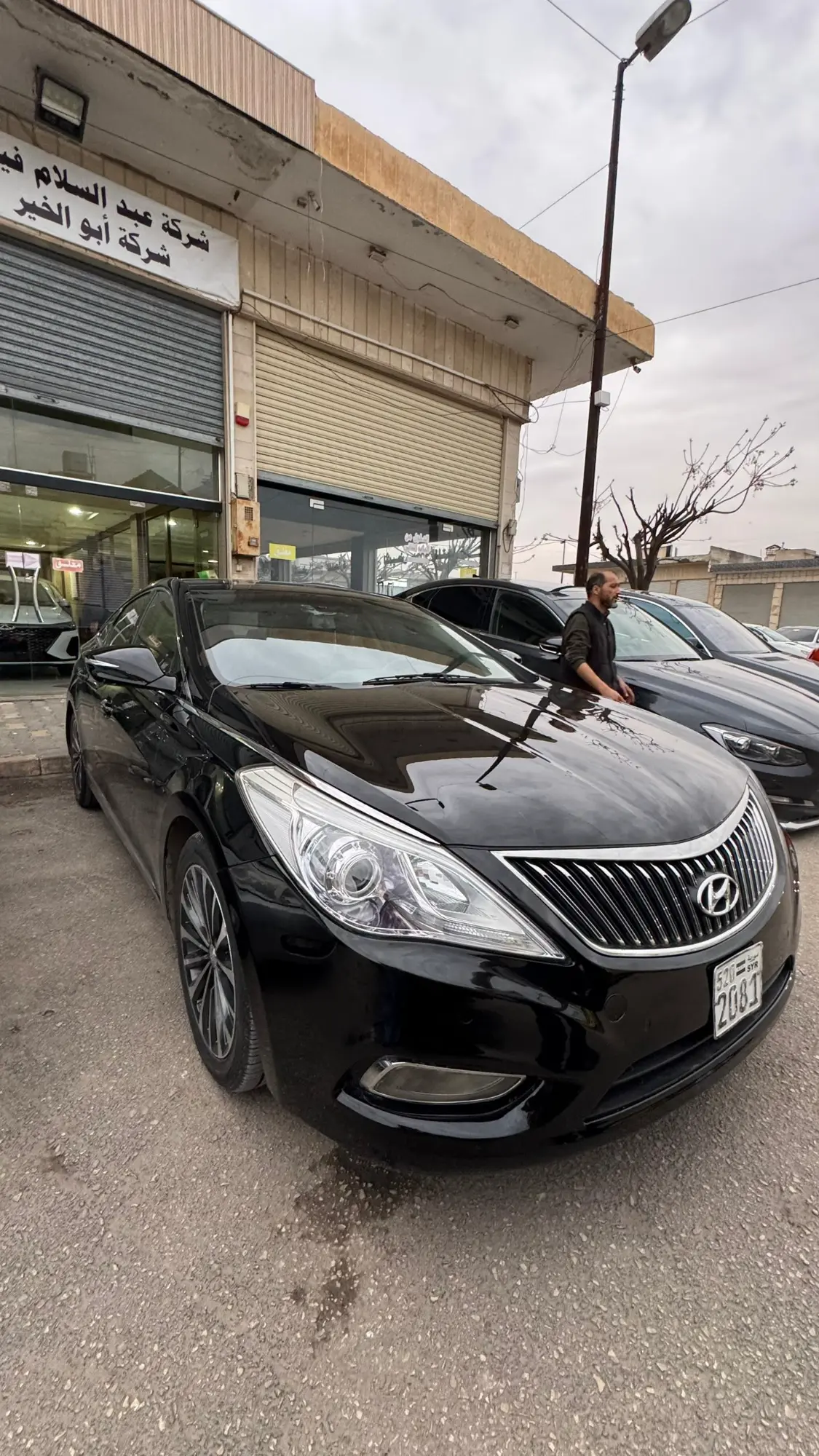 هيونداي أزيرا 2013 فل كامل بحالة ممتازة - صورة 2