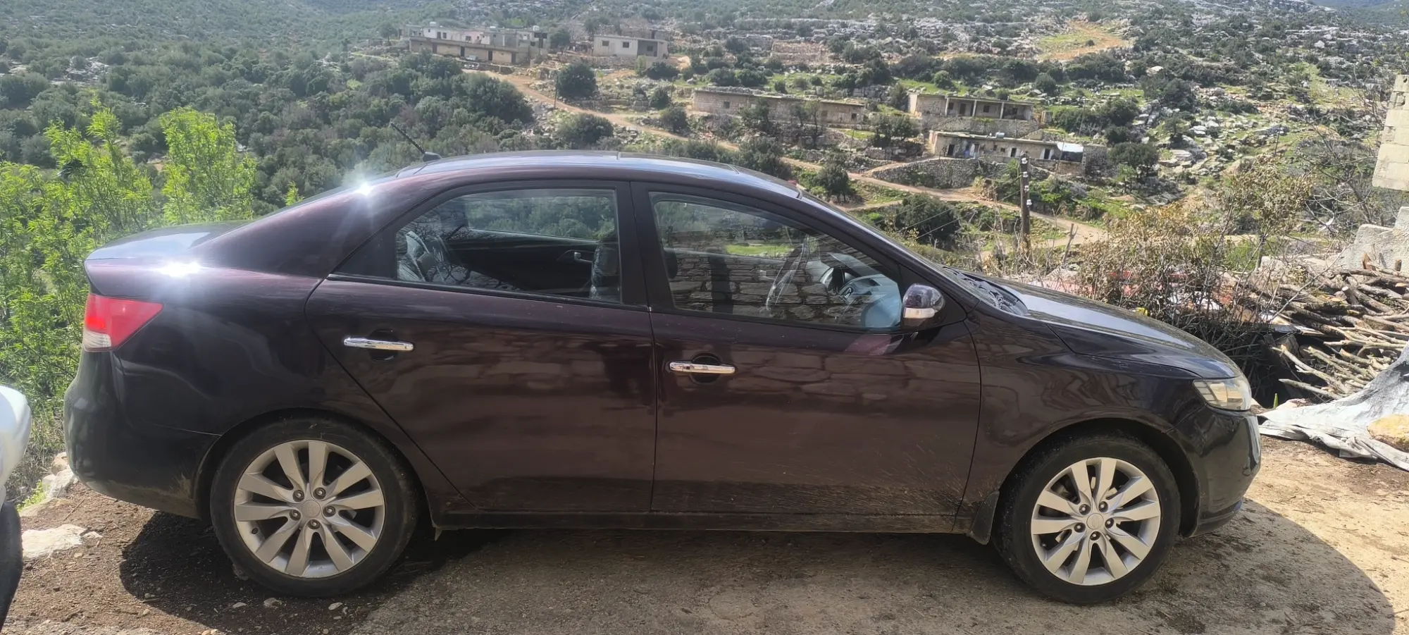 كيا سيراتو 2010 بحالة ممتازة للبيع - صورة 2