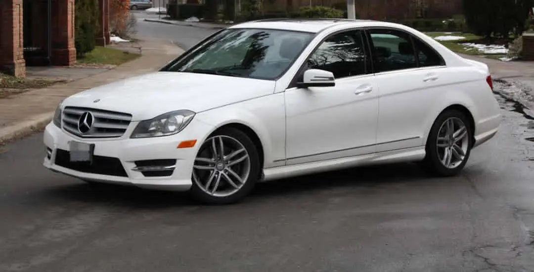 مرسيدس-بنز C-Class موديل 2013 بحالة ممتازة