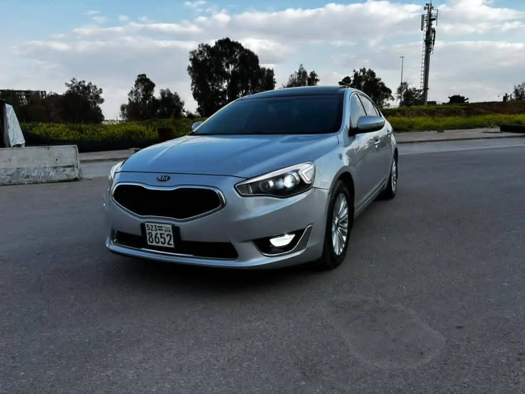 كيا كدنزا 2016 بحالة ممتازة