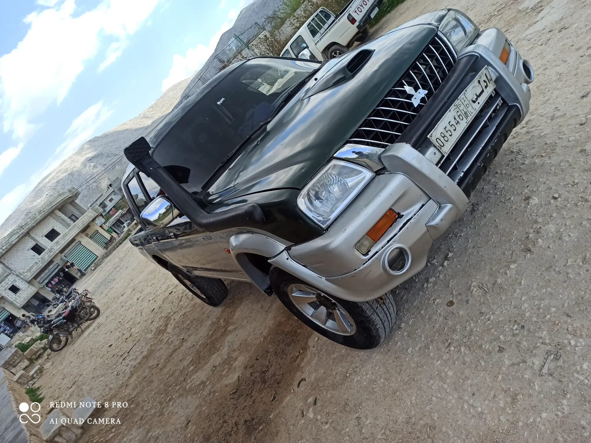 ميتسوبيشي L200 موديل 2000 شاحنة قوية واعتمادية - صورة 1