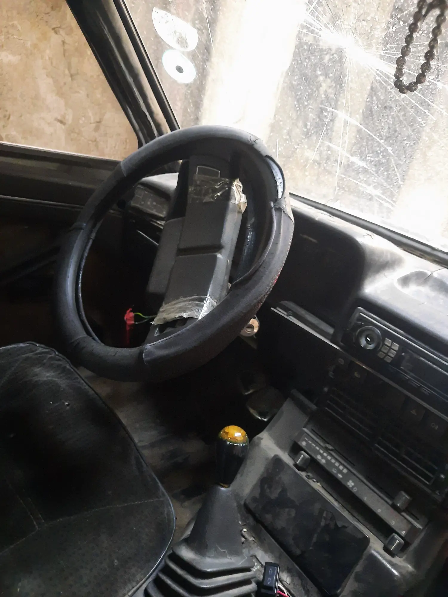 فيات ١٣٢ موديل 1975 بحالة جيدة - صورة 2