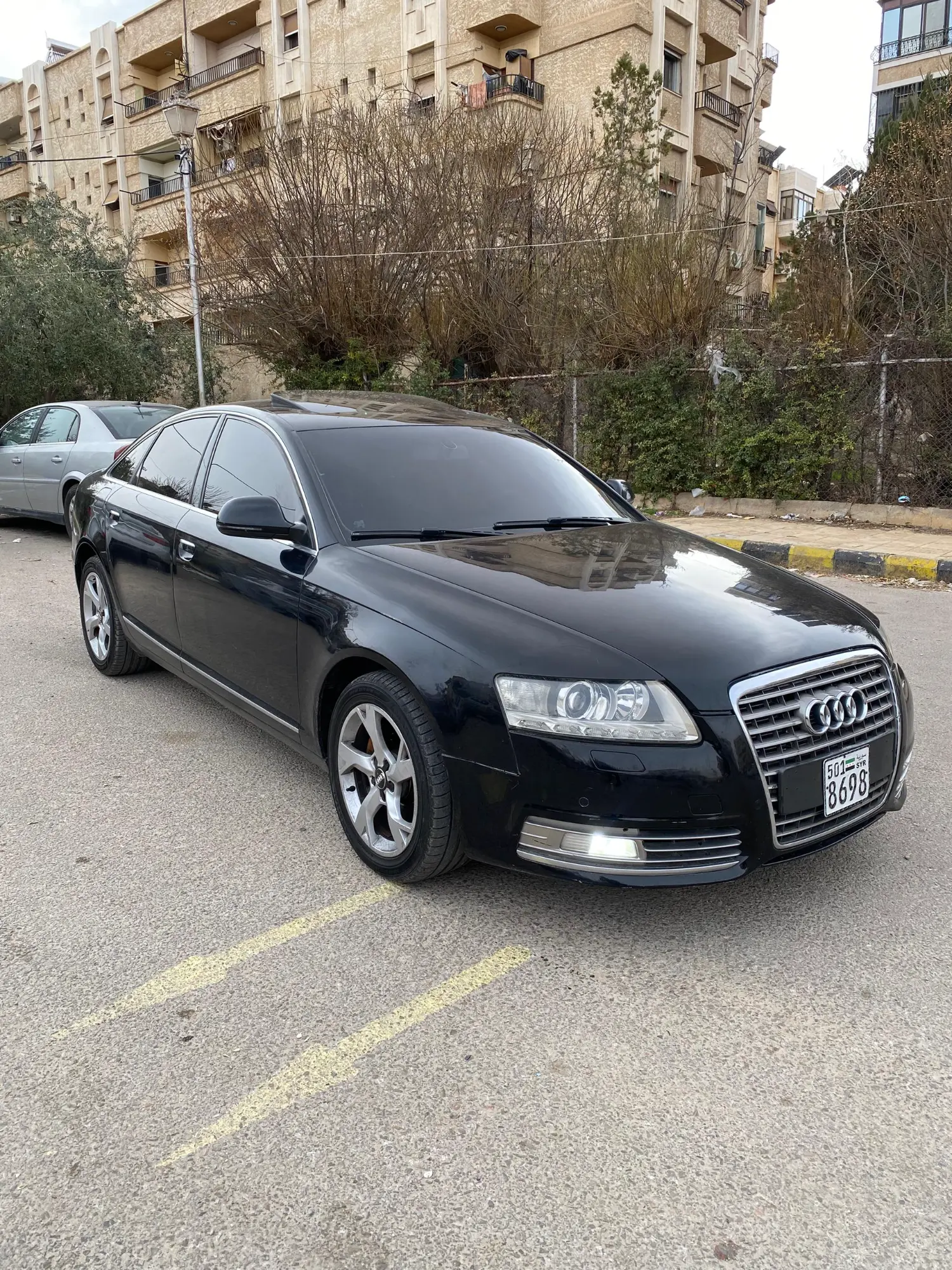 أودي A6 موديل 2011 بحالة ممتازة - صورة 2