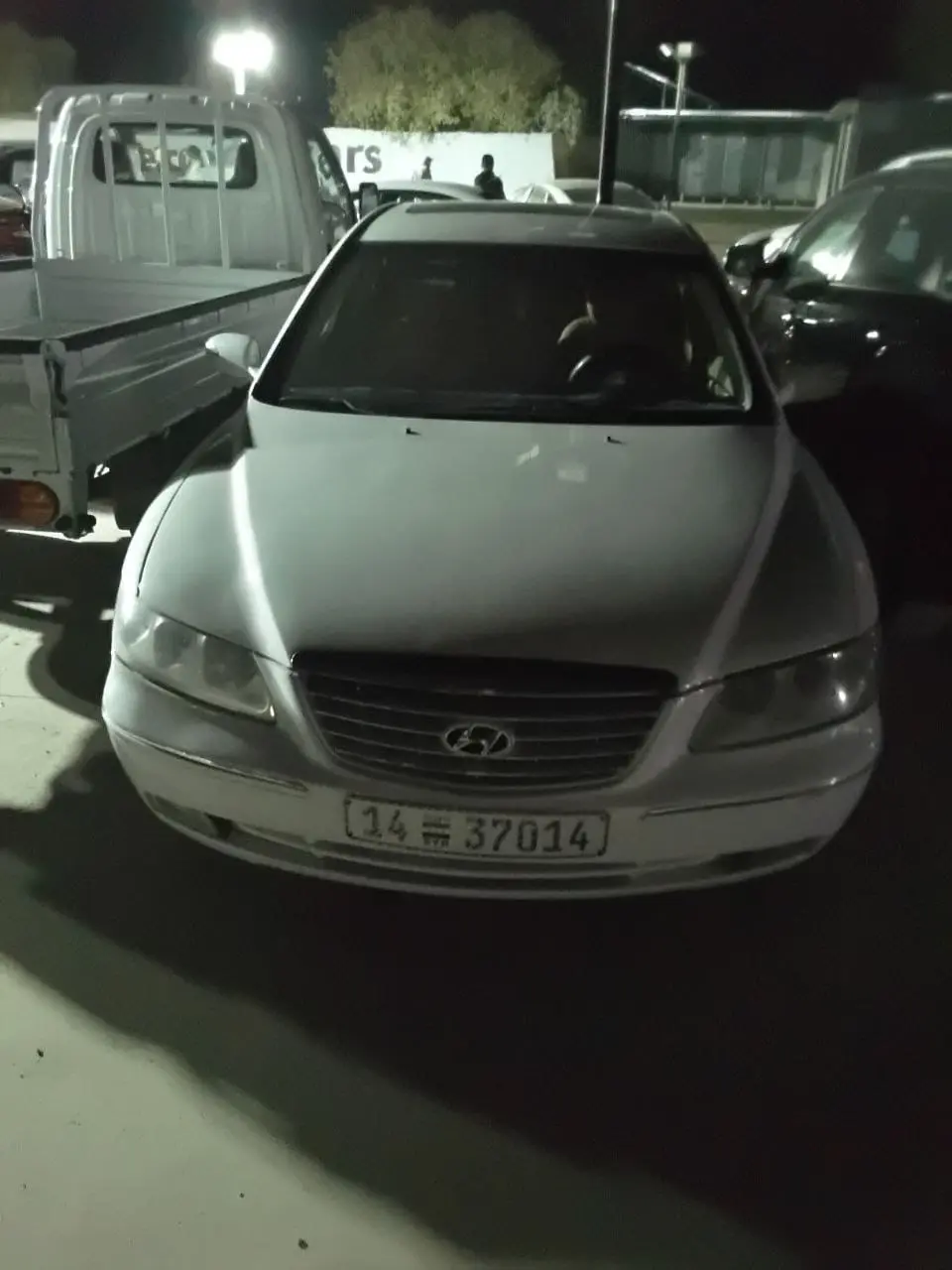 هيونداي أزيرا 2009 بحالة جيدة - صورة 2