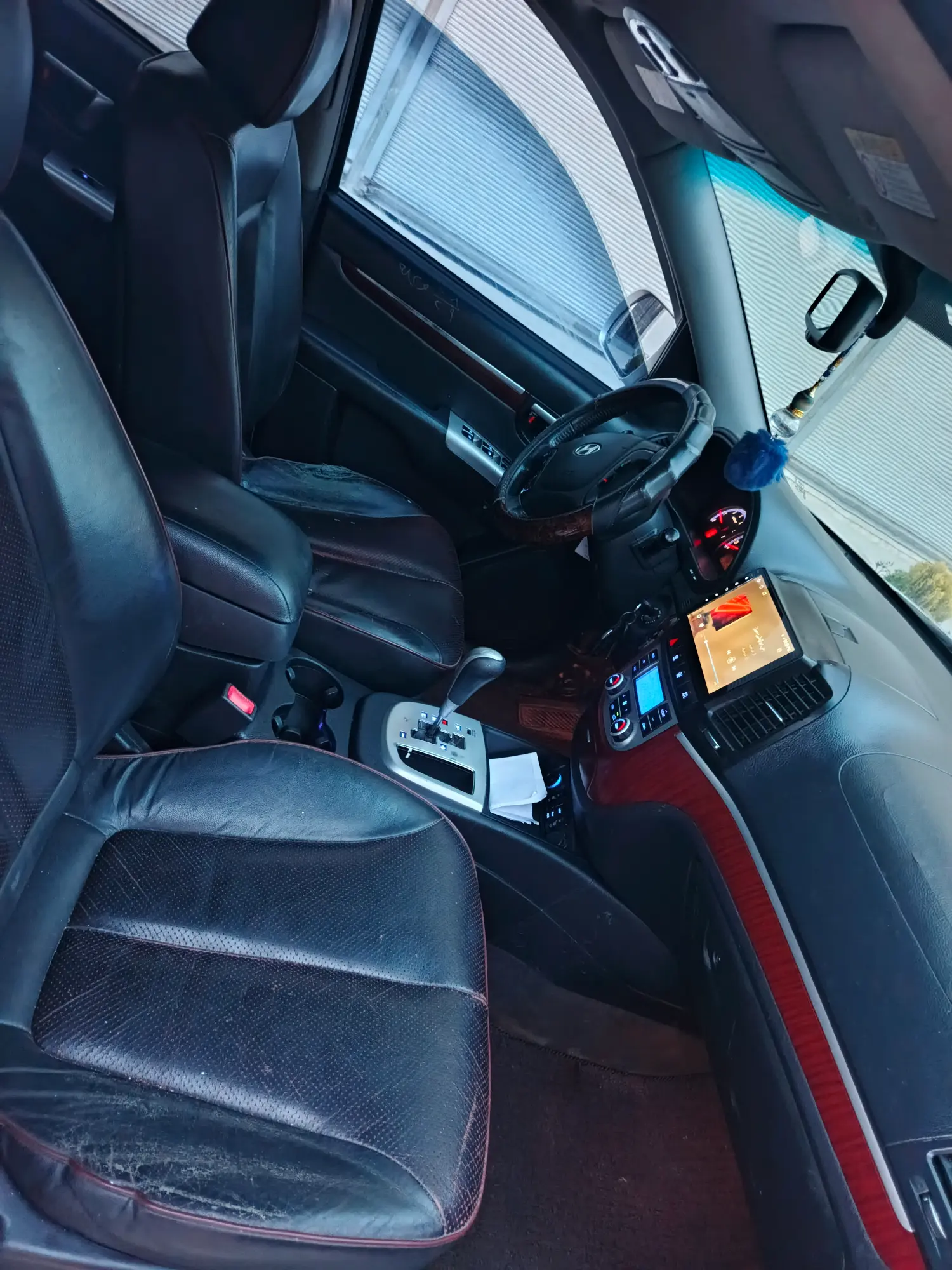 هيونداي سانتا في 2009 بحالة جيدة - صورة 2