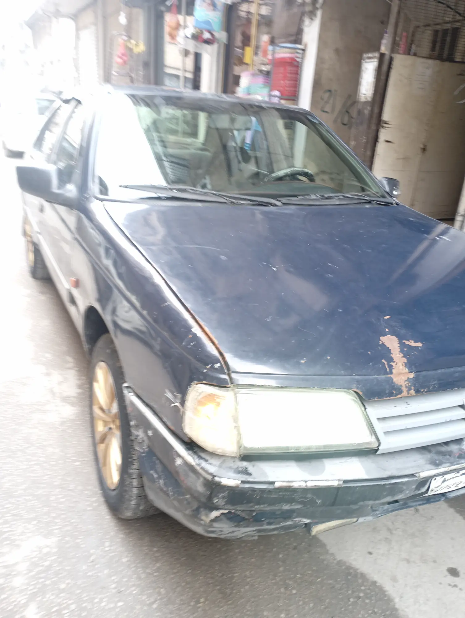 بيجو 405 موديل 2005 - حالة جيدة واقتصادية - صورة 4