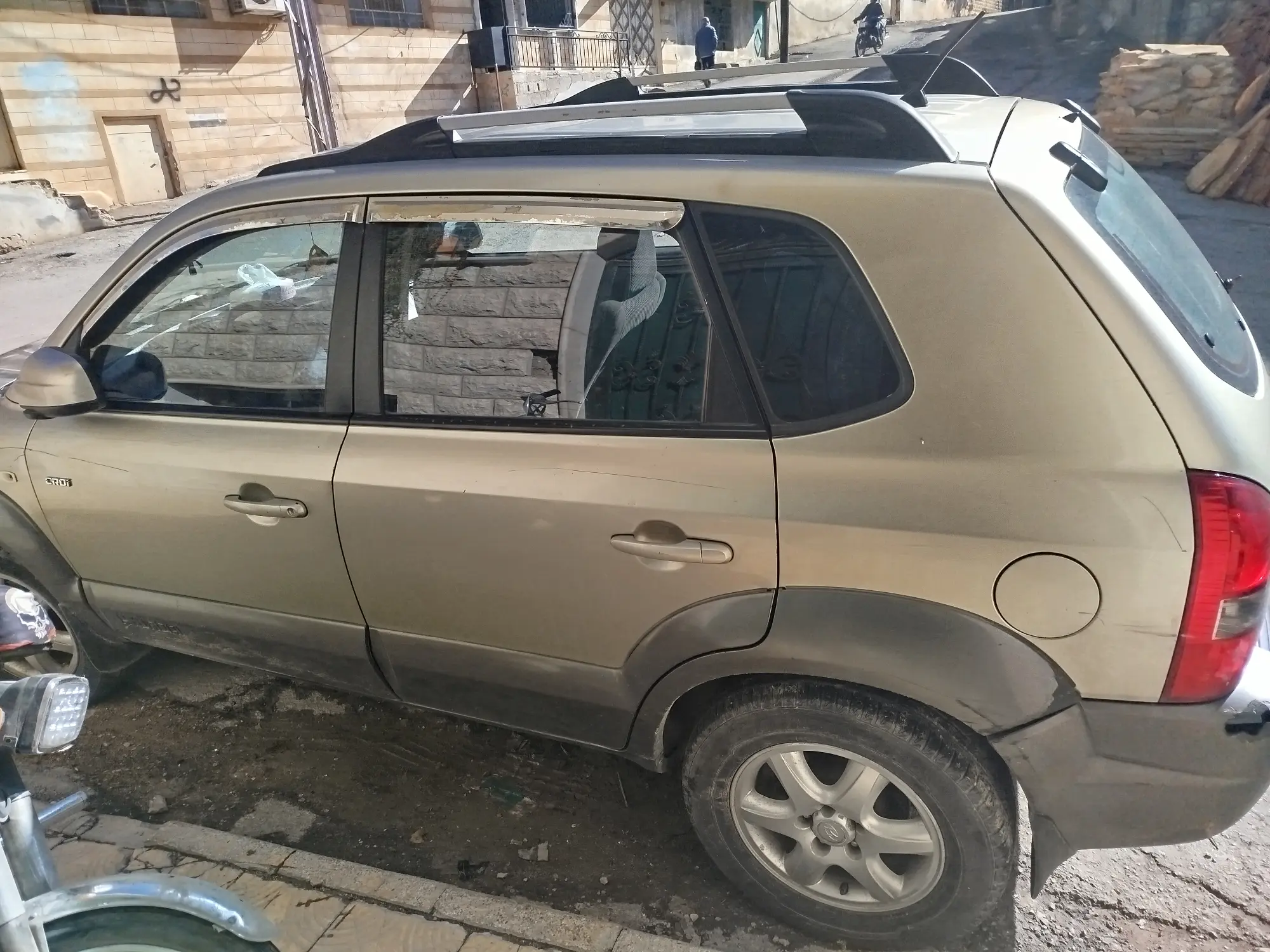 هيونداي توسان 2006 سيارة عائلية اعتمادية - صورة 1