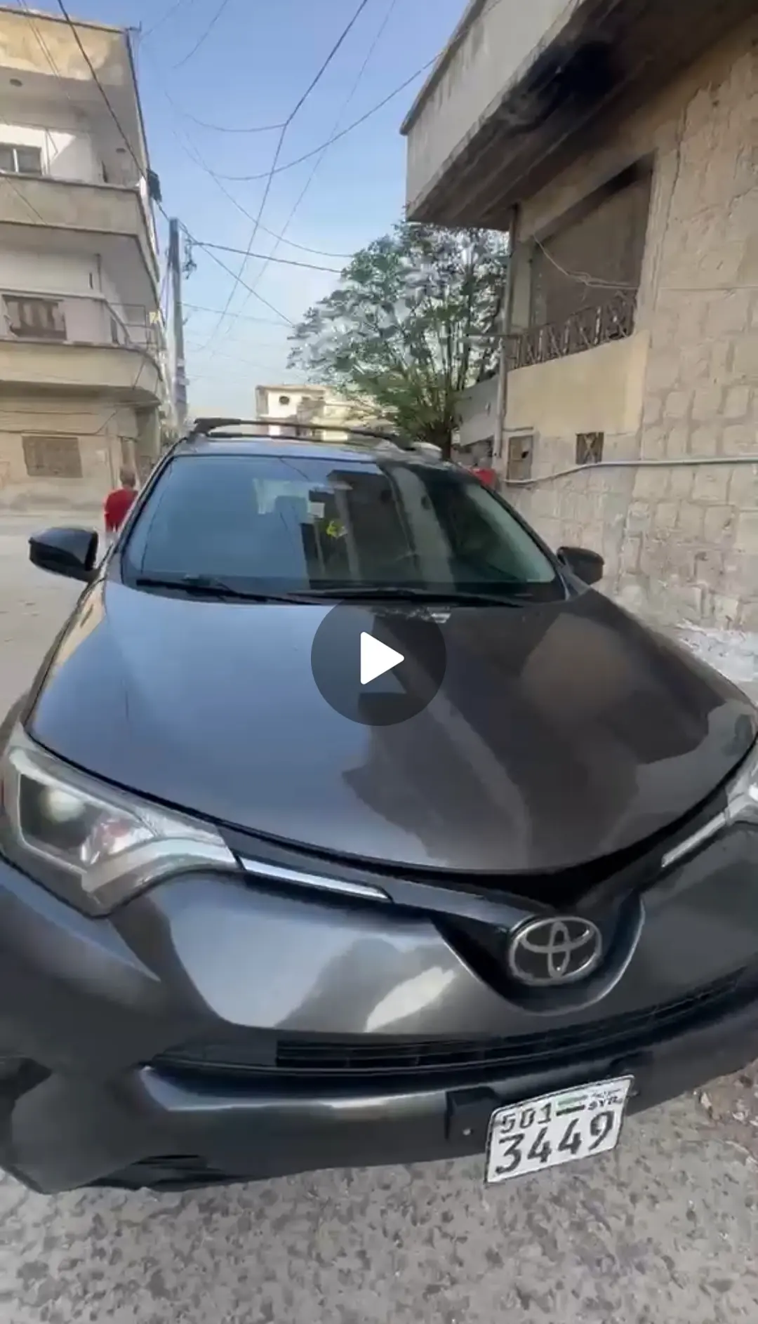 تويوتا راف 4 موديل 2018 بحالة ممتازة - صورة 1