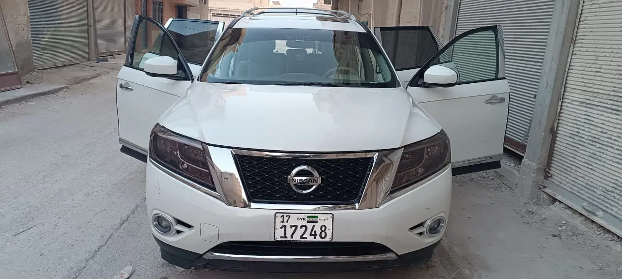 نيسان باثفايندر 2014 بحالة ممتازة - صورة 4