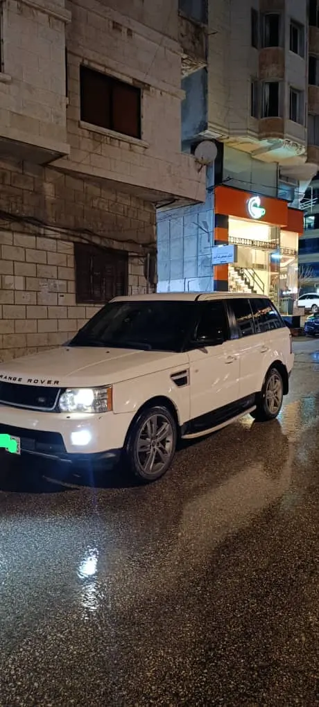 لاند روفر رنج روفر سبورت 2013 بحالة ممتازة - صورة 1