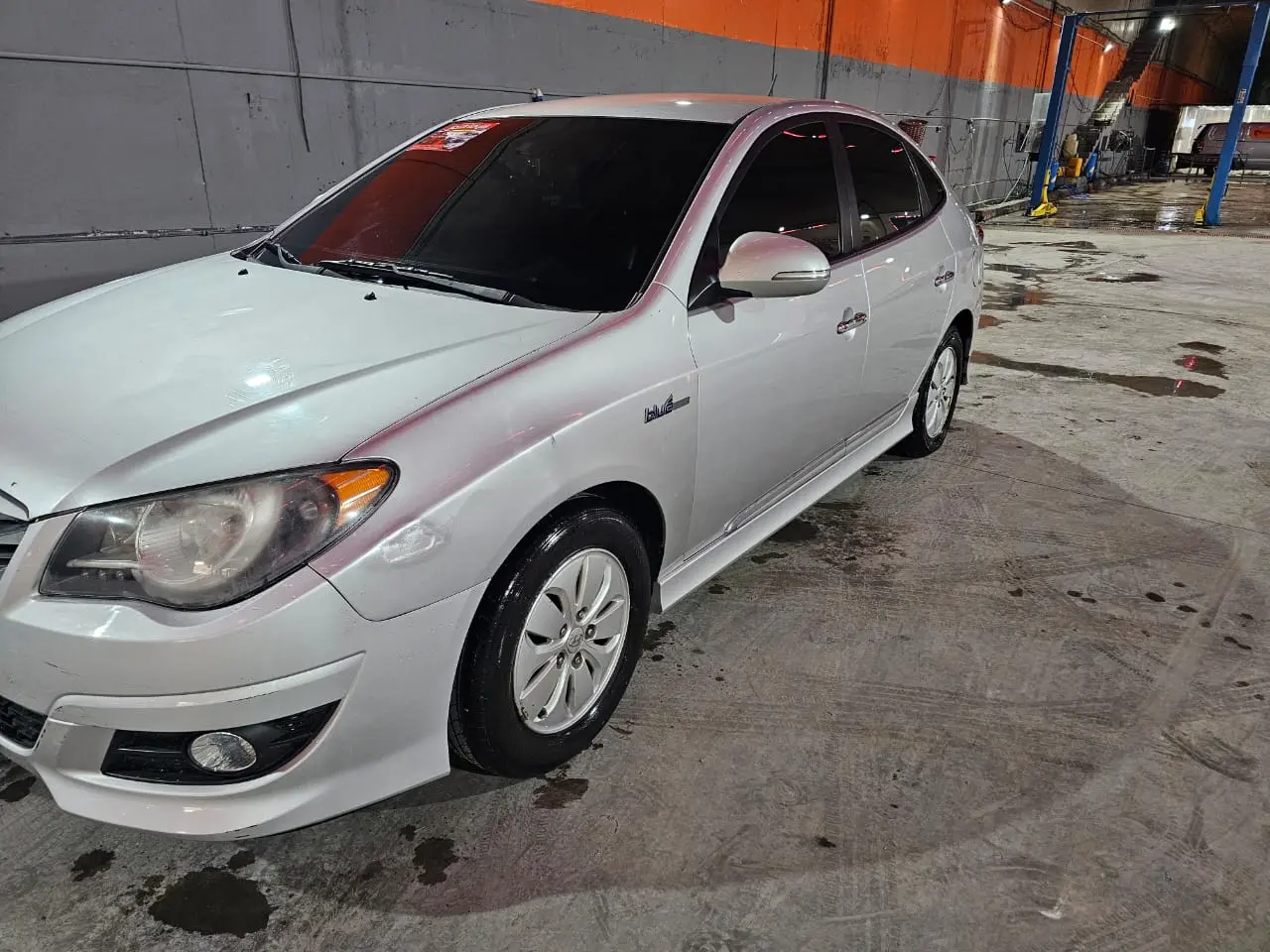 هيونداي إلنترا 2011 بحالة ممتازة - صورة 5