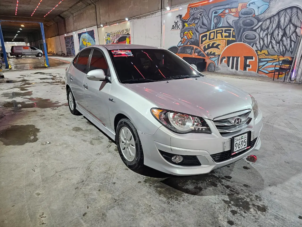 هيونداي إلنترا 2011 بحالة ممتازة - صورة 6