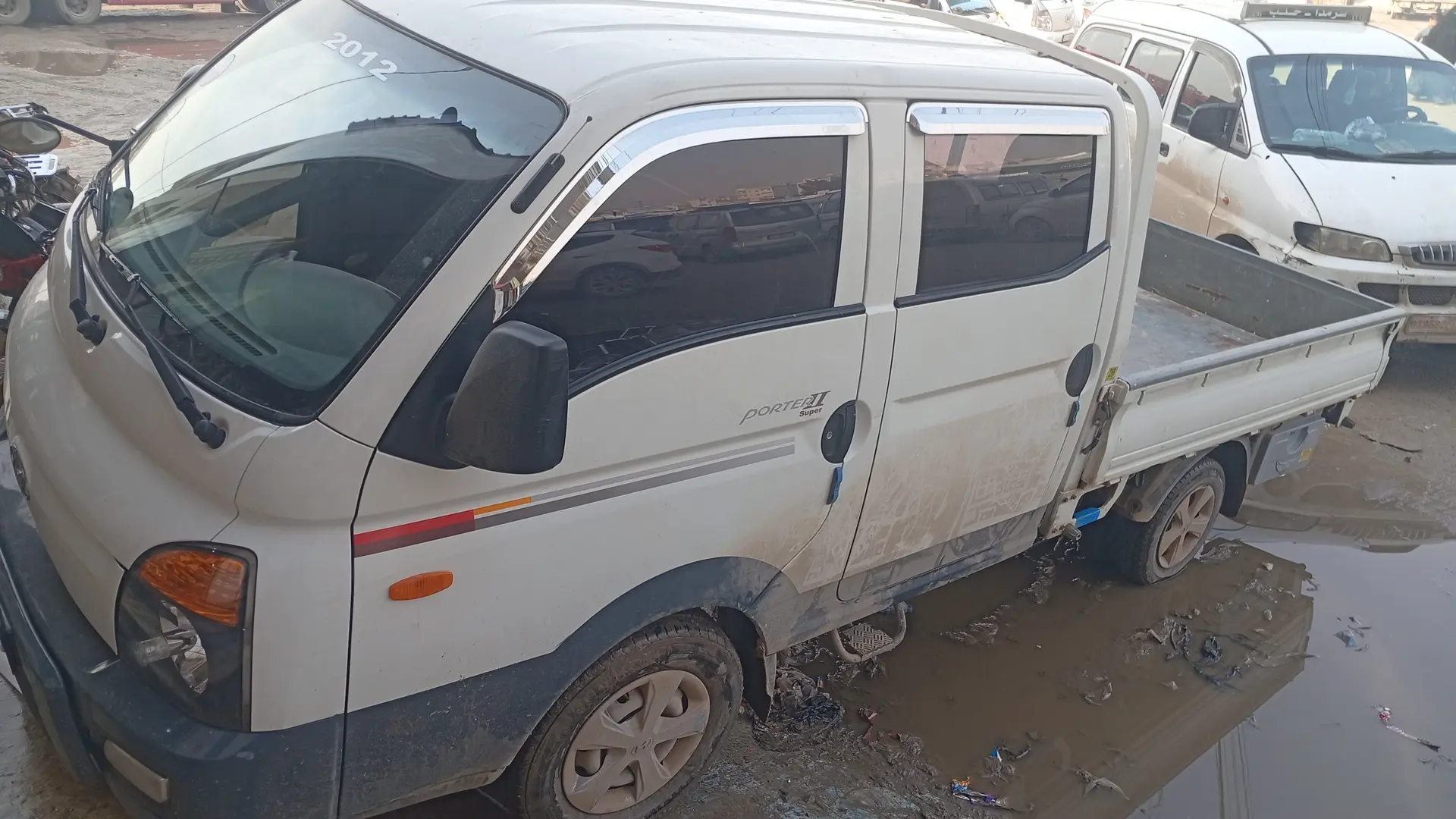 هيونداي H-100 موديل 2012 شاحنة اعتمادية للبيع - صورة 3