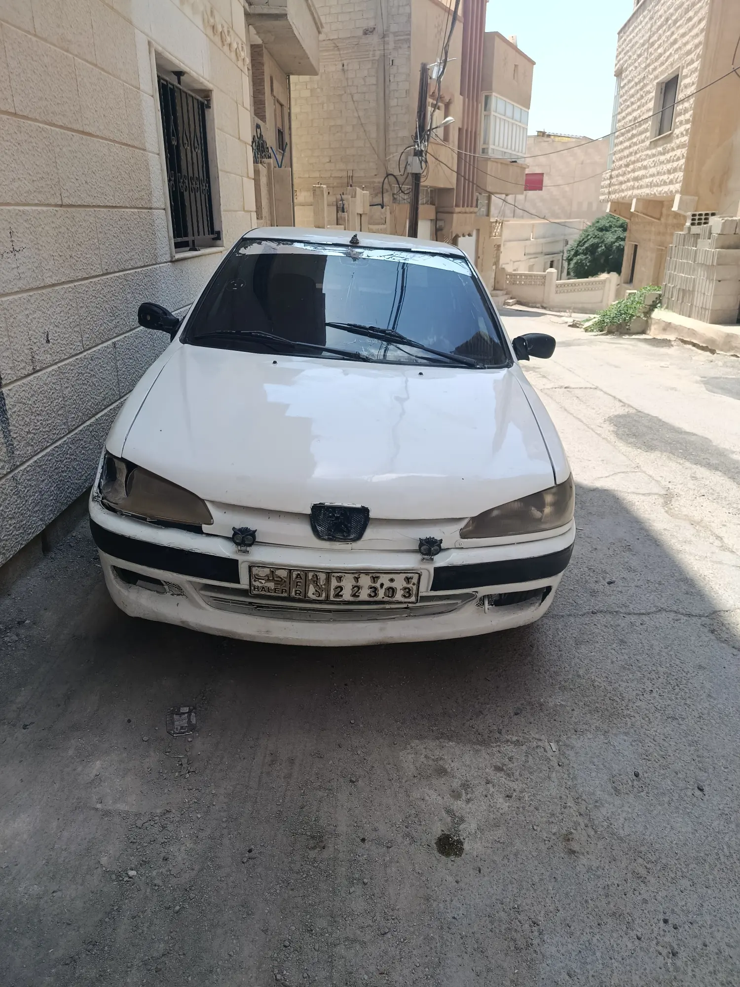 بيجو 306 موديل 2003 بحالة جيدة - صورة 2