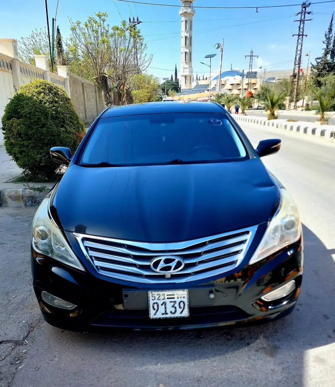 هيونداي أزيرا غرانديور 2011 بحالة جيدة للبيع