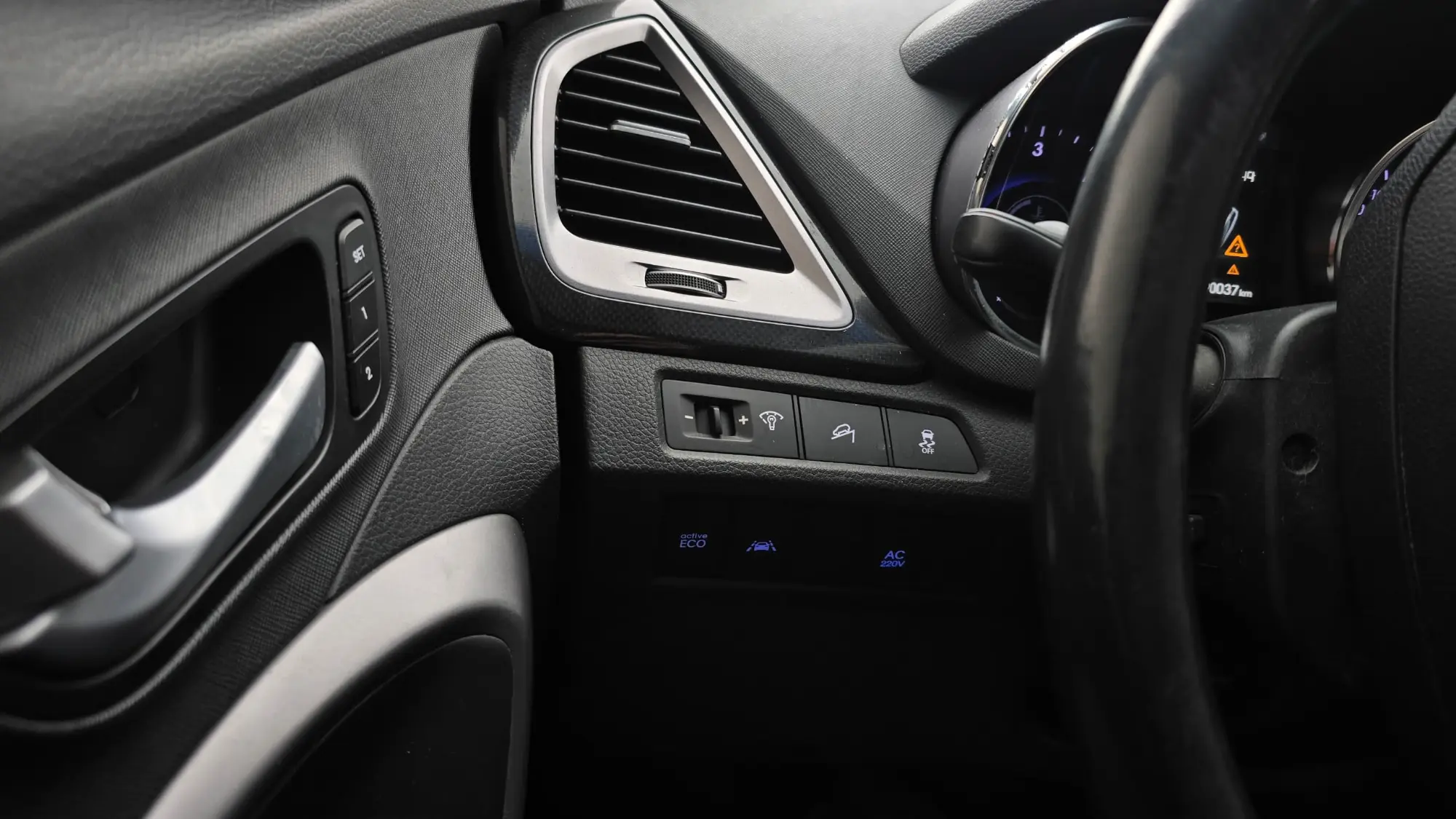 هيونداي سانتا في 2014 بحالة ممتازة - صورة 2