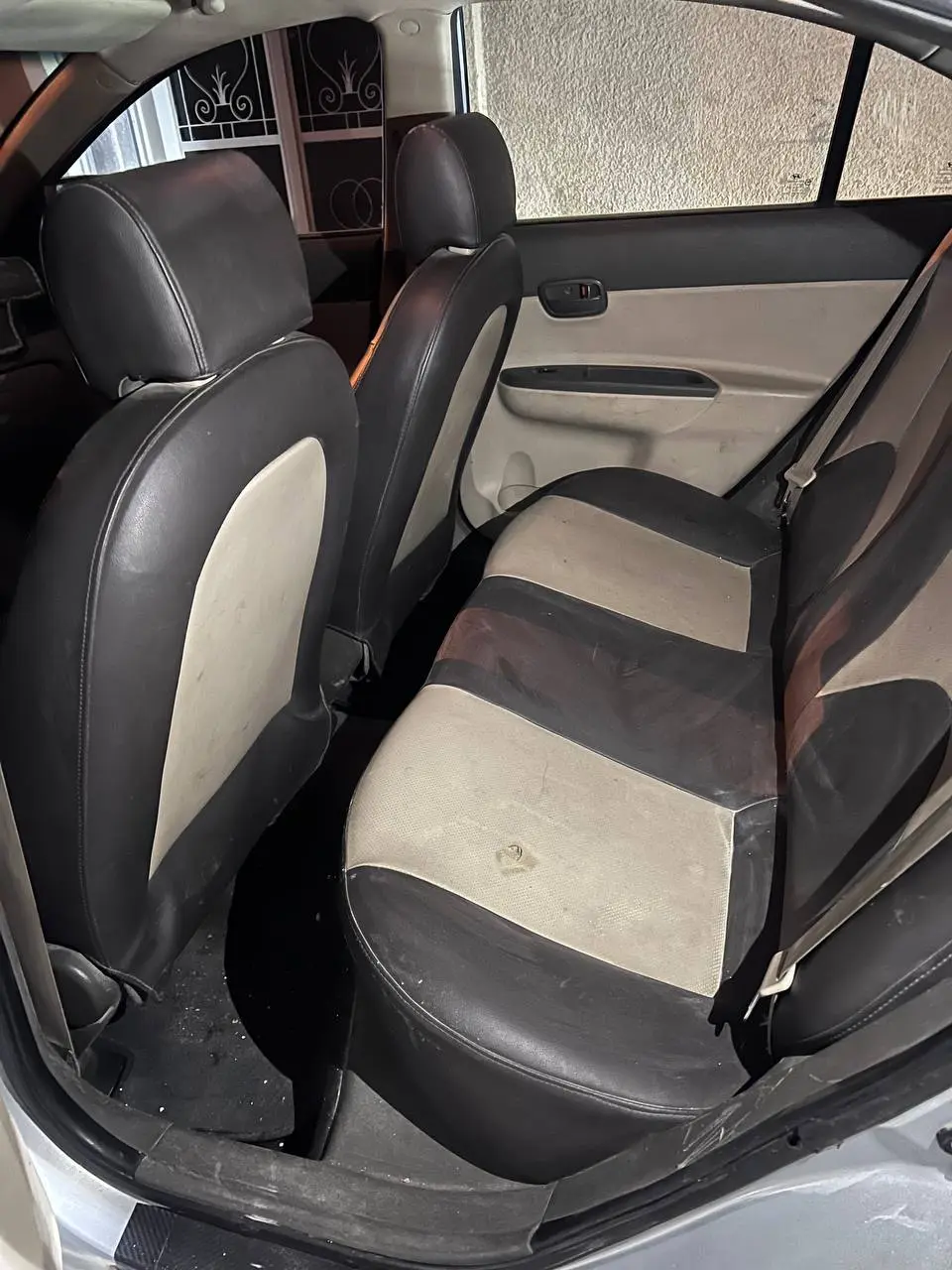 هيونداي أكسنت 2008 بحالة جيدة للبيع - صورة 8