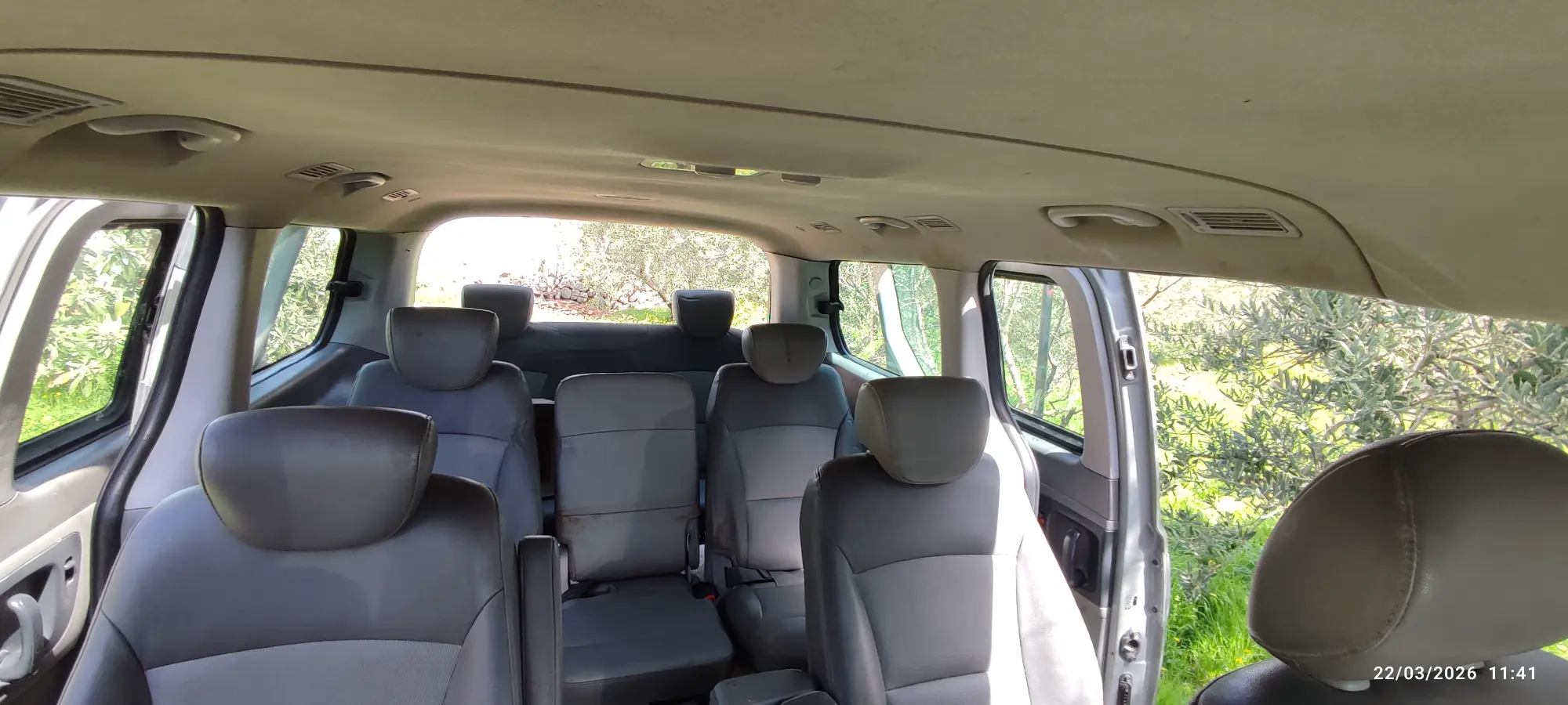 هيونداي H-1 موديل 2011 - مساحة واسعة واعتمادية عالية - صورة 2