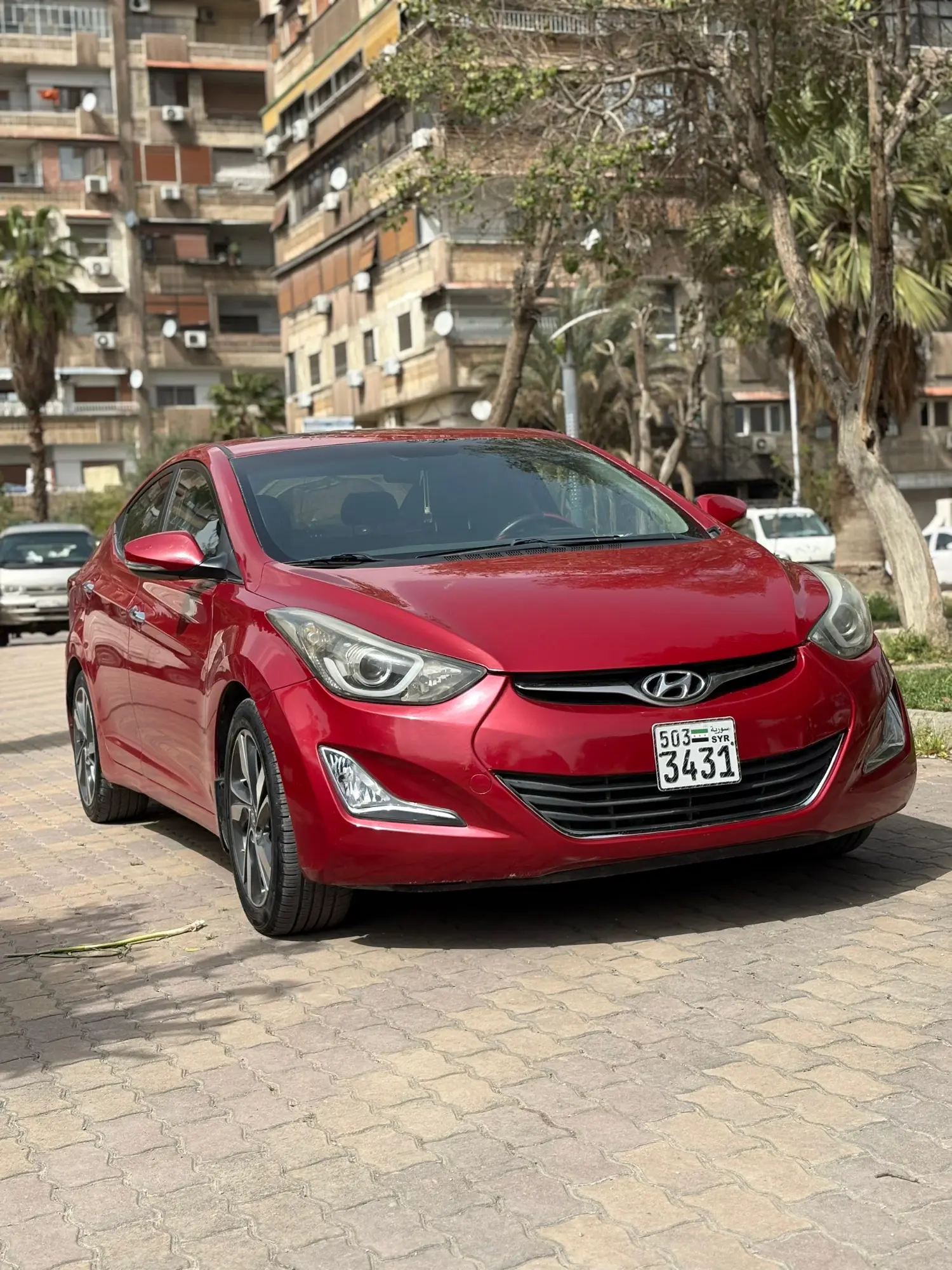 هيونداي إلنترا 2015 حالة ممتازة - صورة 1