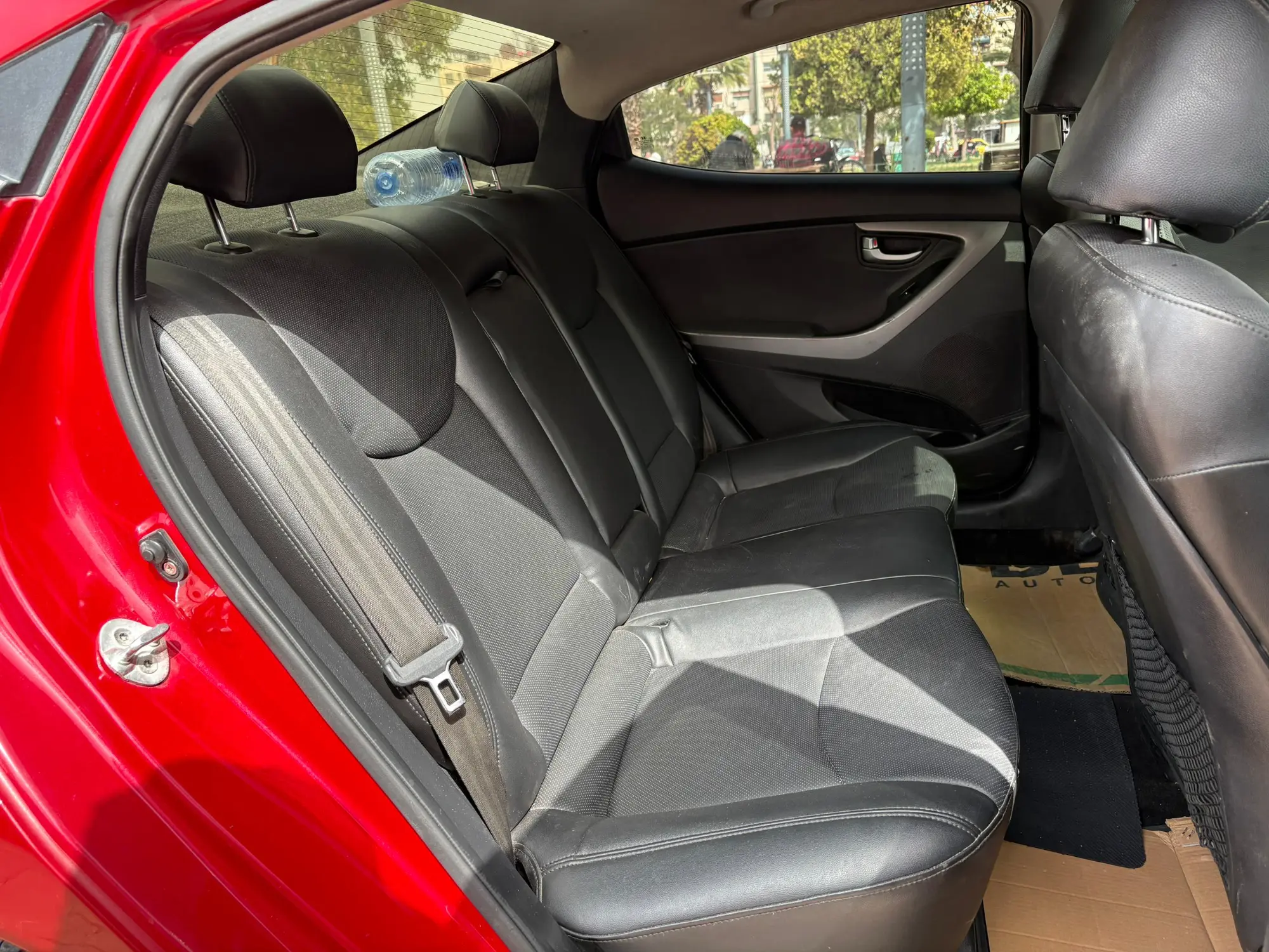 هيونداي إلنترا 2015 حالة ممتازة - صورة 8