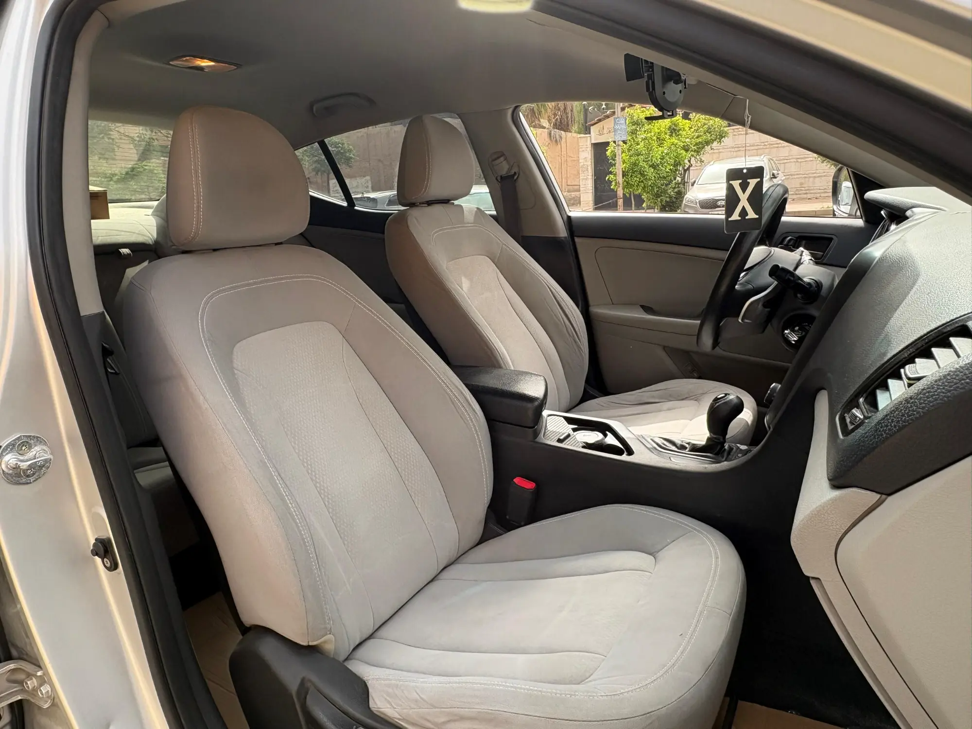 كيا أوبتيما 2012 بحالة ممتازة وجاهزة للاستخدام - صورة 4