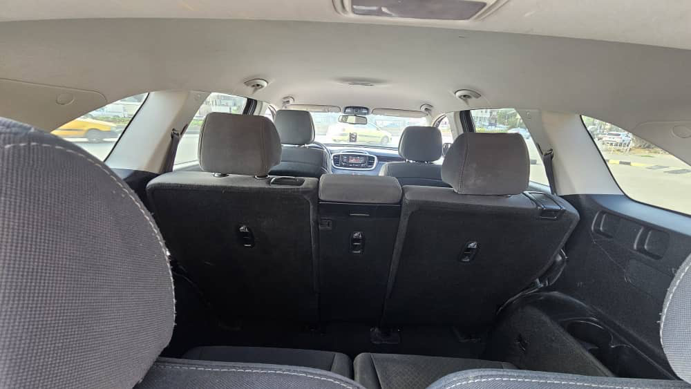 كيا سورينتو 2015 بحالة ممتازة - صورة 6