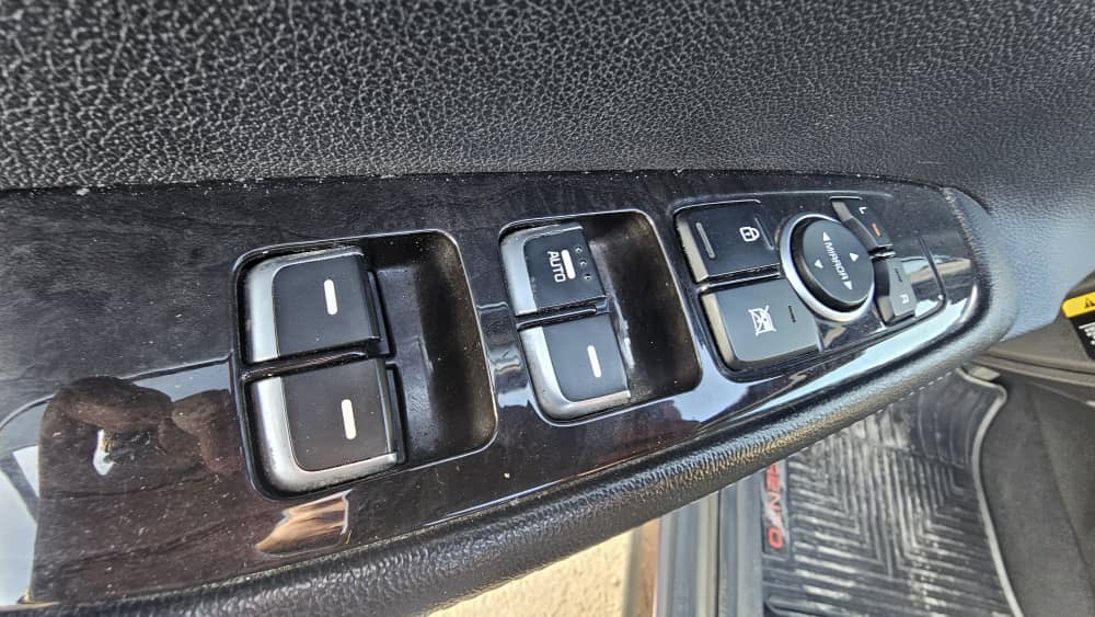 كيا سورينتو 2015 بحالة ممتازة - صورة 8