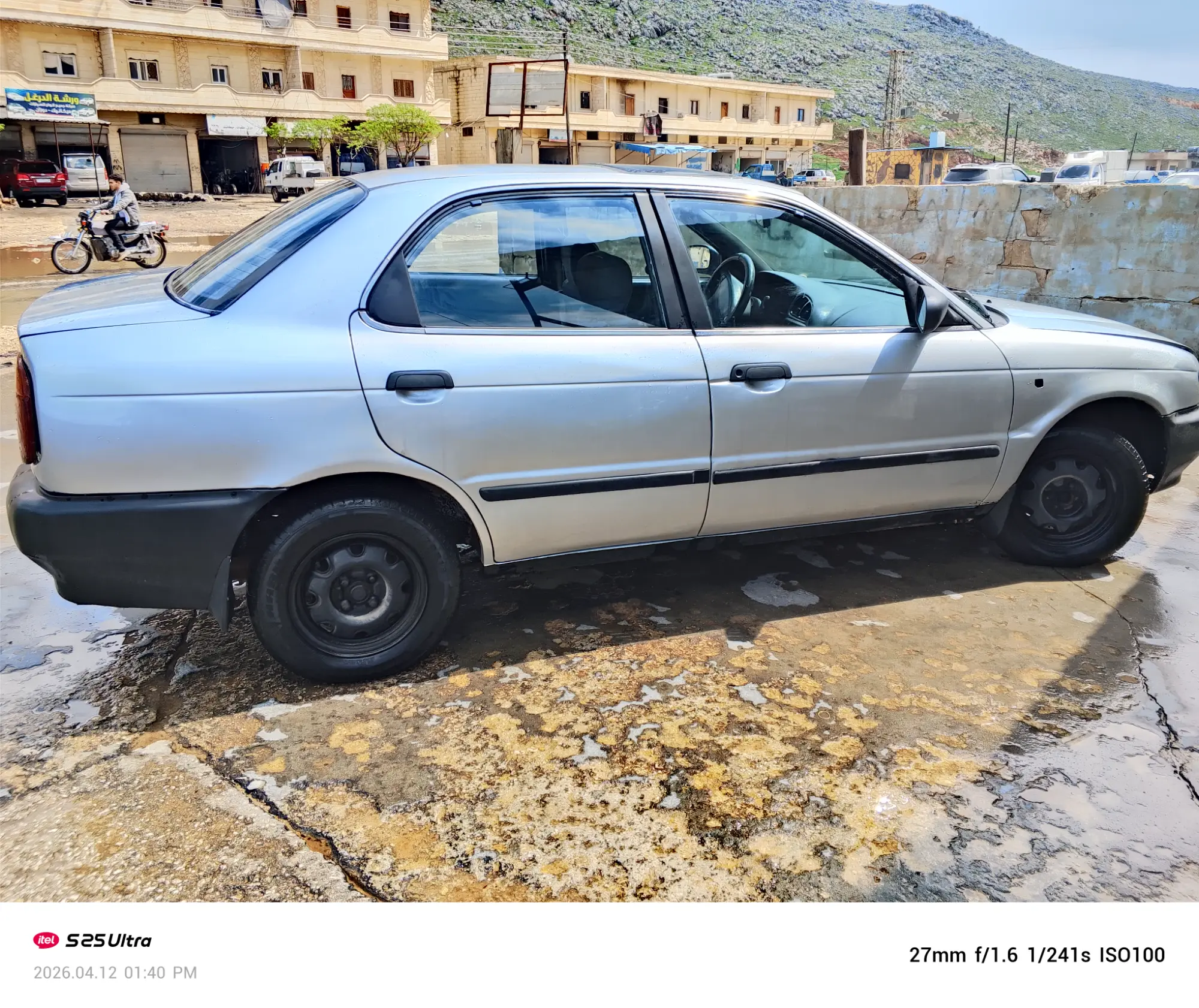 سوزوكي بالينو 2003 اقتصادية وعملية - صورة 2