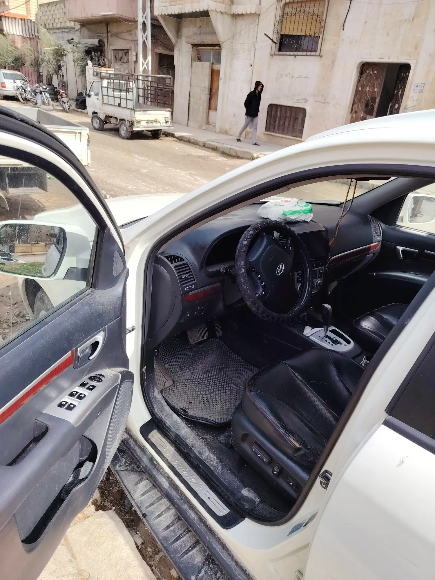 هيونداي سانتا في 2007 - سيارة عائلية عملية - صورة 3