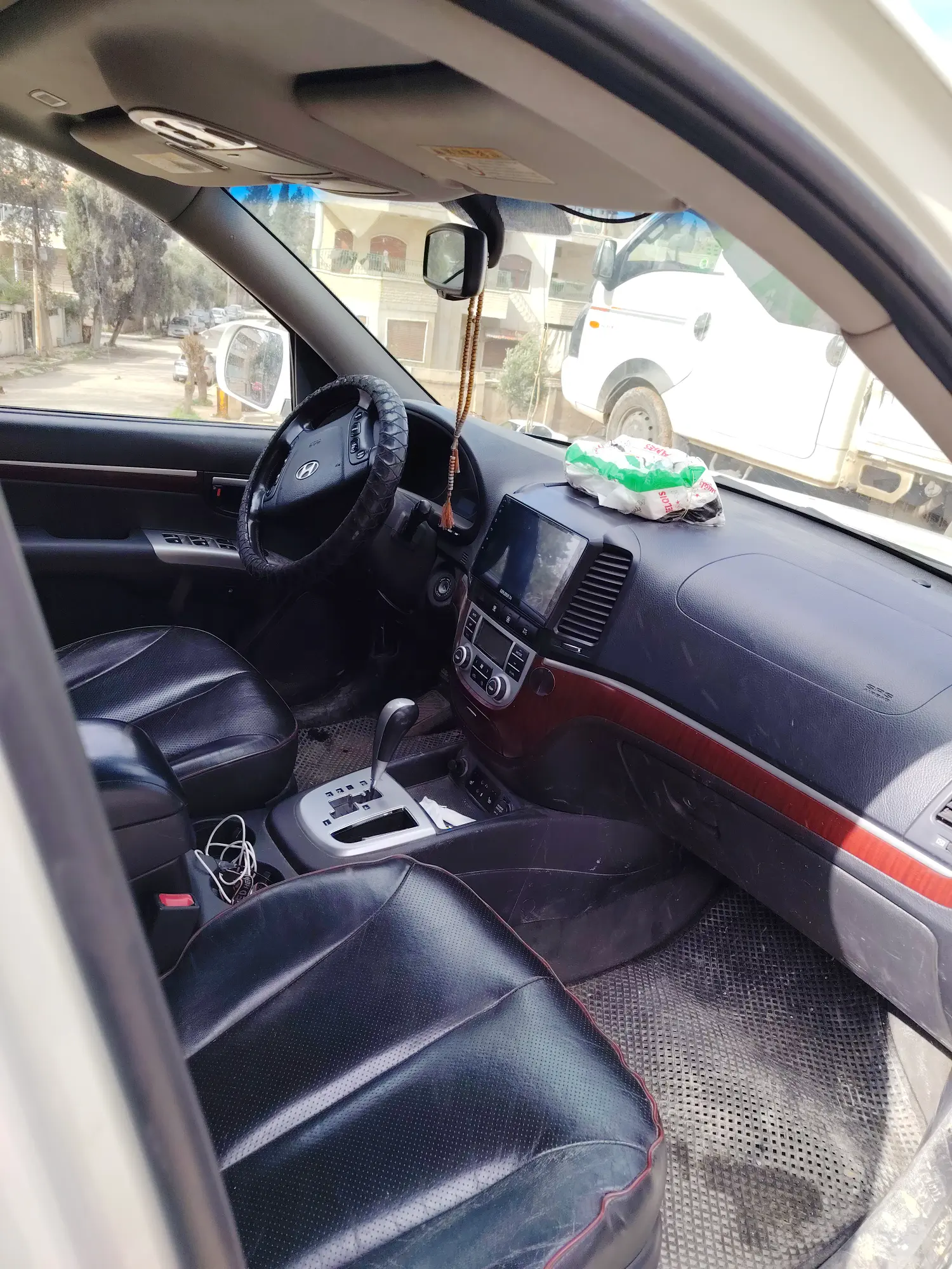 هيونداي سانتا في 2007 - سيارة عائلية عملية - صورة 4