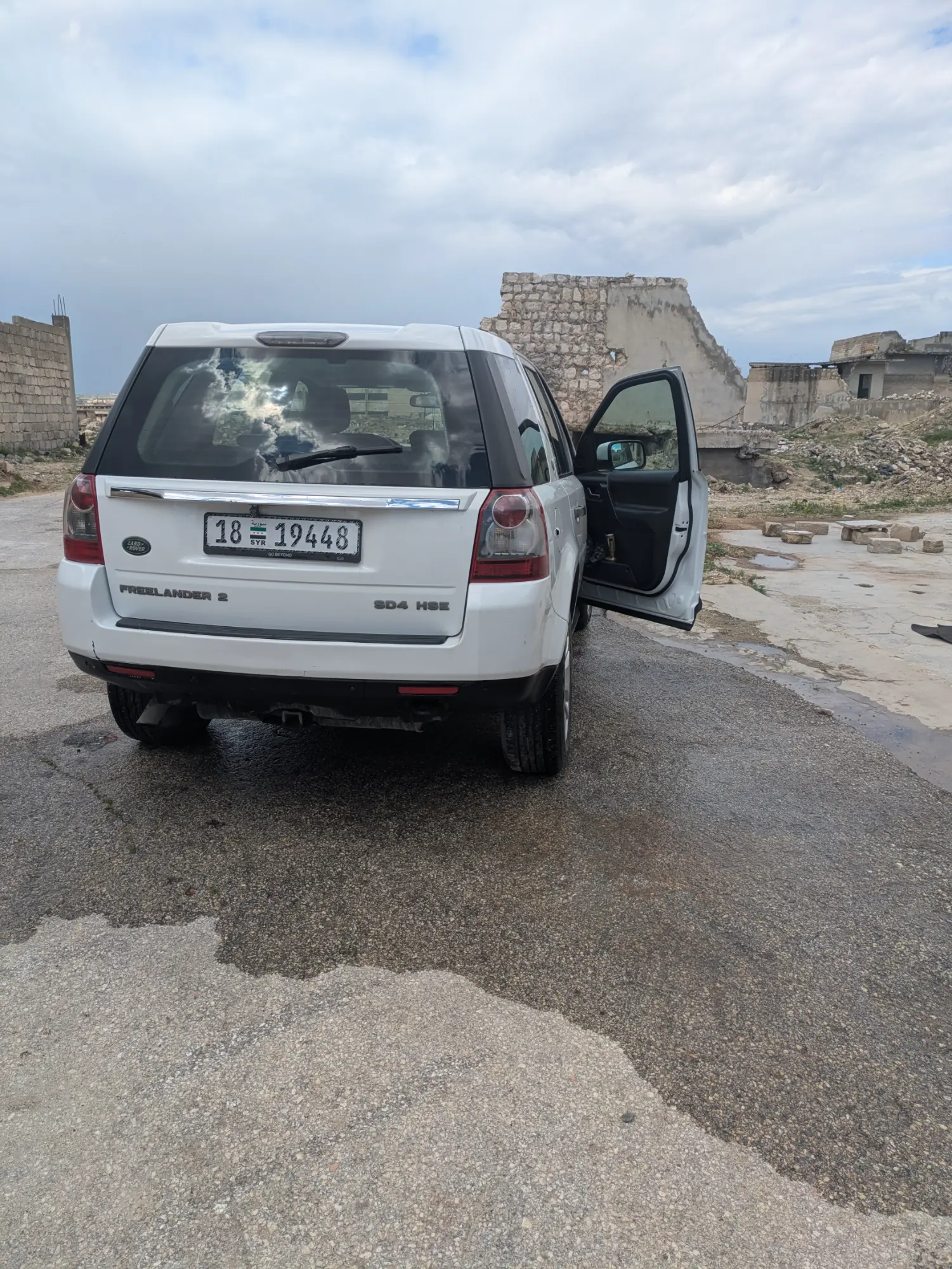 لاند روفر فري لاندر 2 موديل 2011 - حالة ممتازة - صورة 2