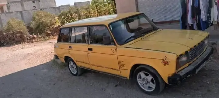 لادا 2102 موديل 2002 بحالة جيدة - صورة 2