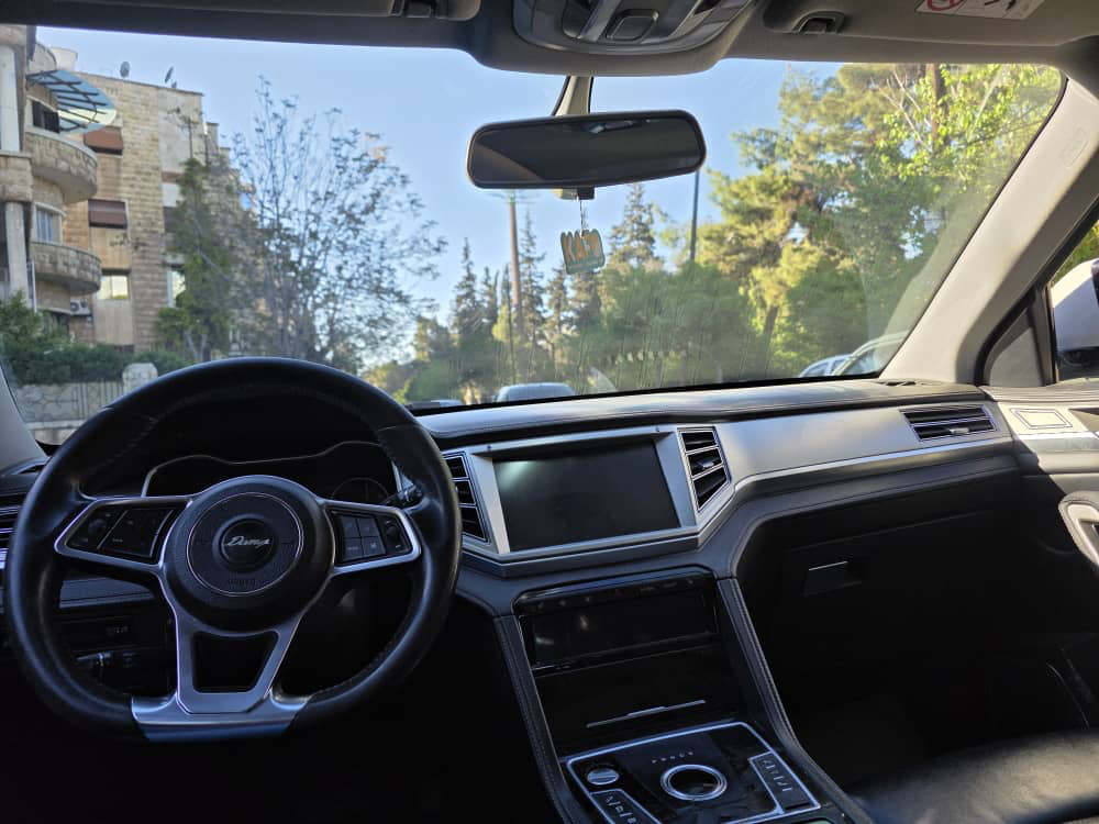 Domy X7 موديل 2020 بحالة ممتازة - صورة 5