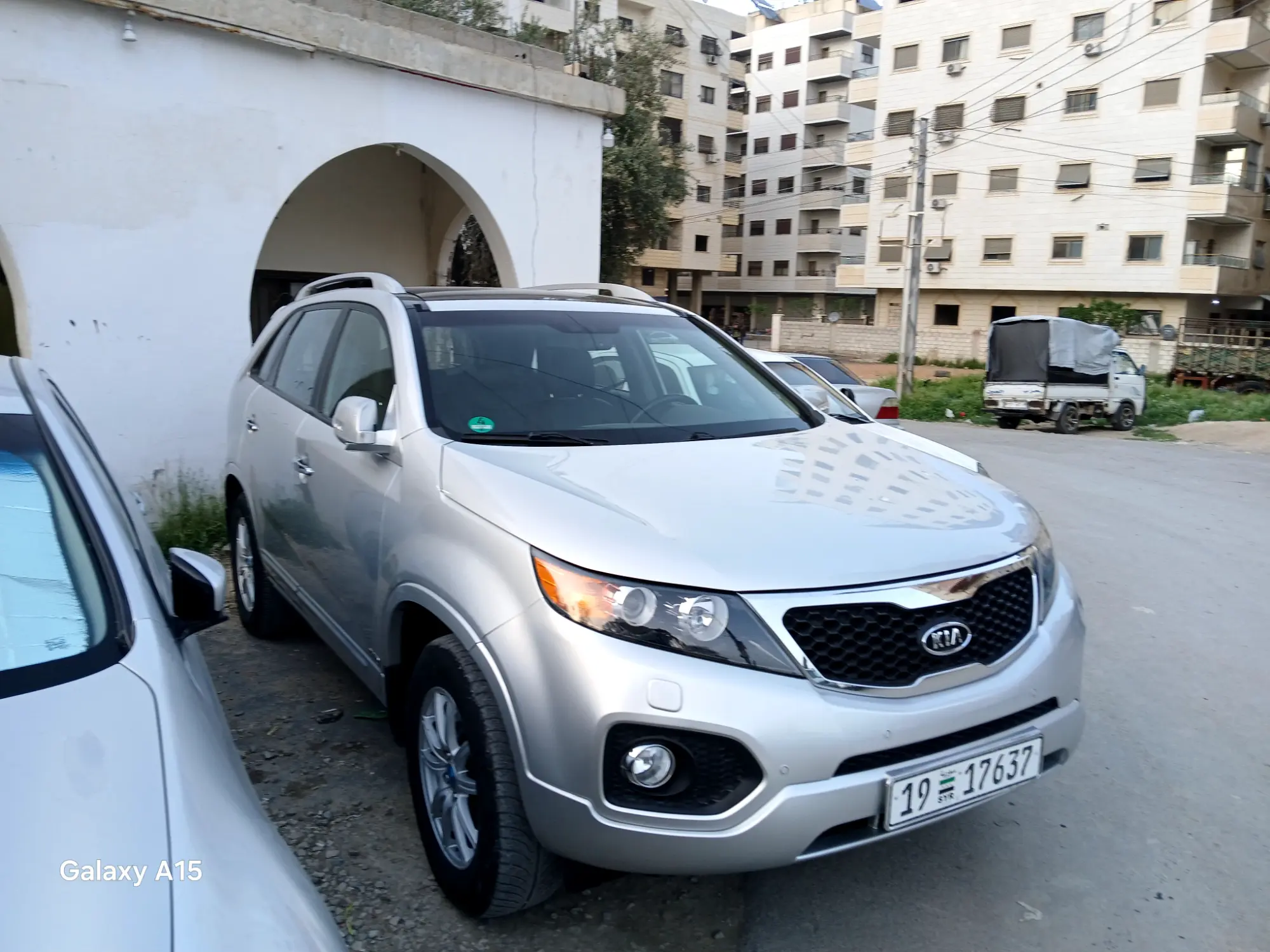 كيا سورينتو 2012 بحالة جيدة للبيع - صورة 1