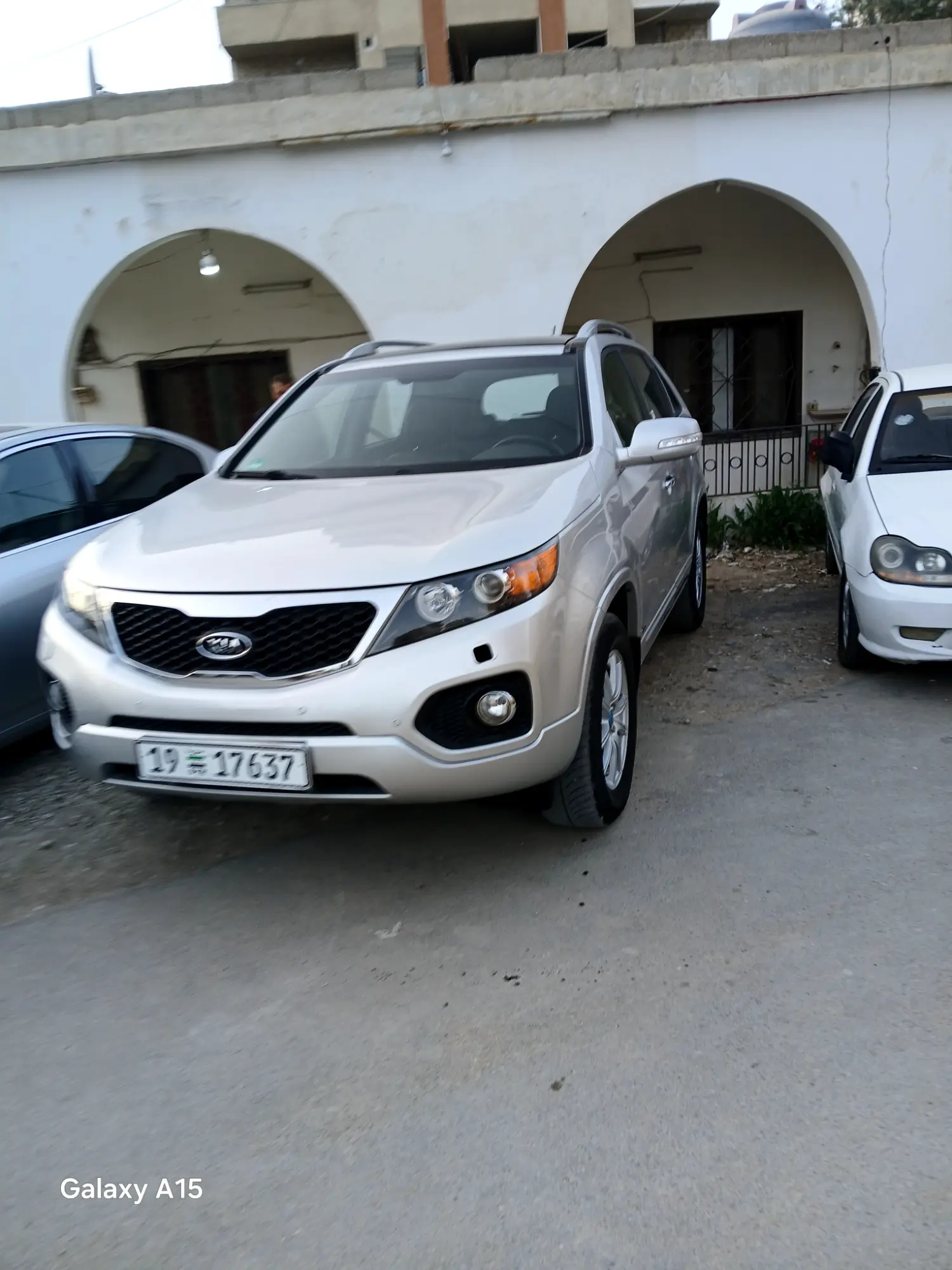 كيا سورينتو 2012 بحالة جيدة للبيع - صورة 3