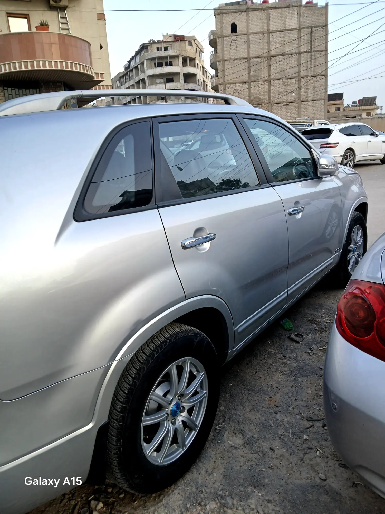 كيا سورينتو 2012 بحالة جيدة للبيع - صورة 6