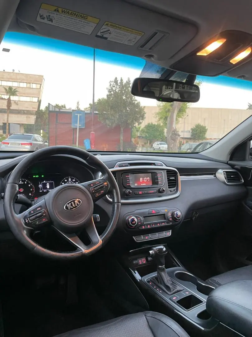 كيا سورينتو 2016 بحالة ممتازة - صورة 3