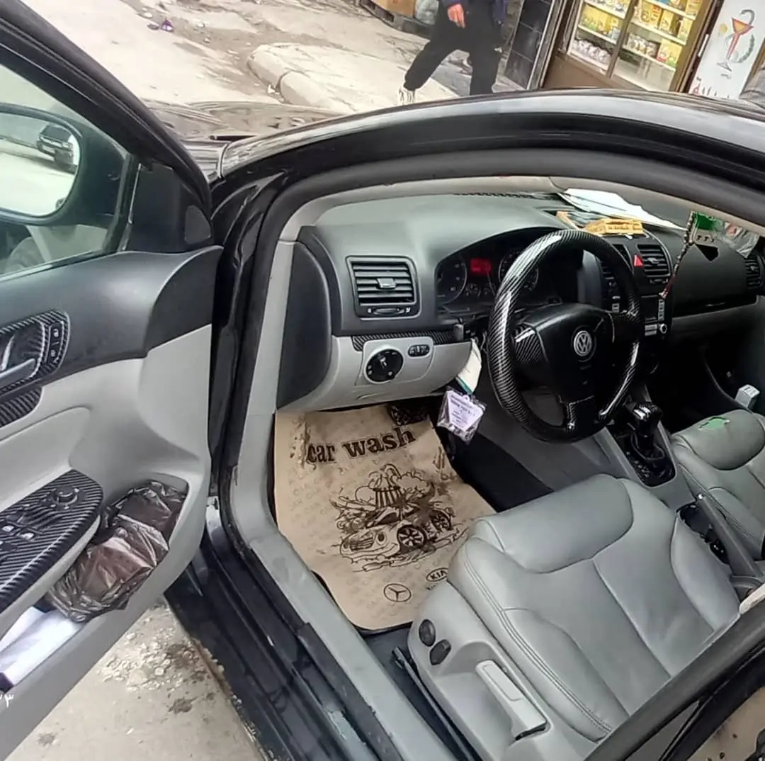 فولكس فاجن جيتا 2007 بحالة جيدة - صورة 2