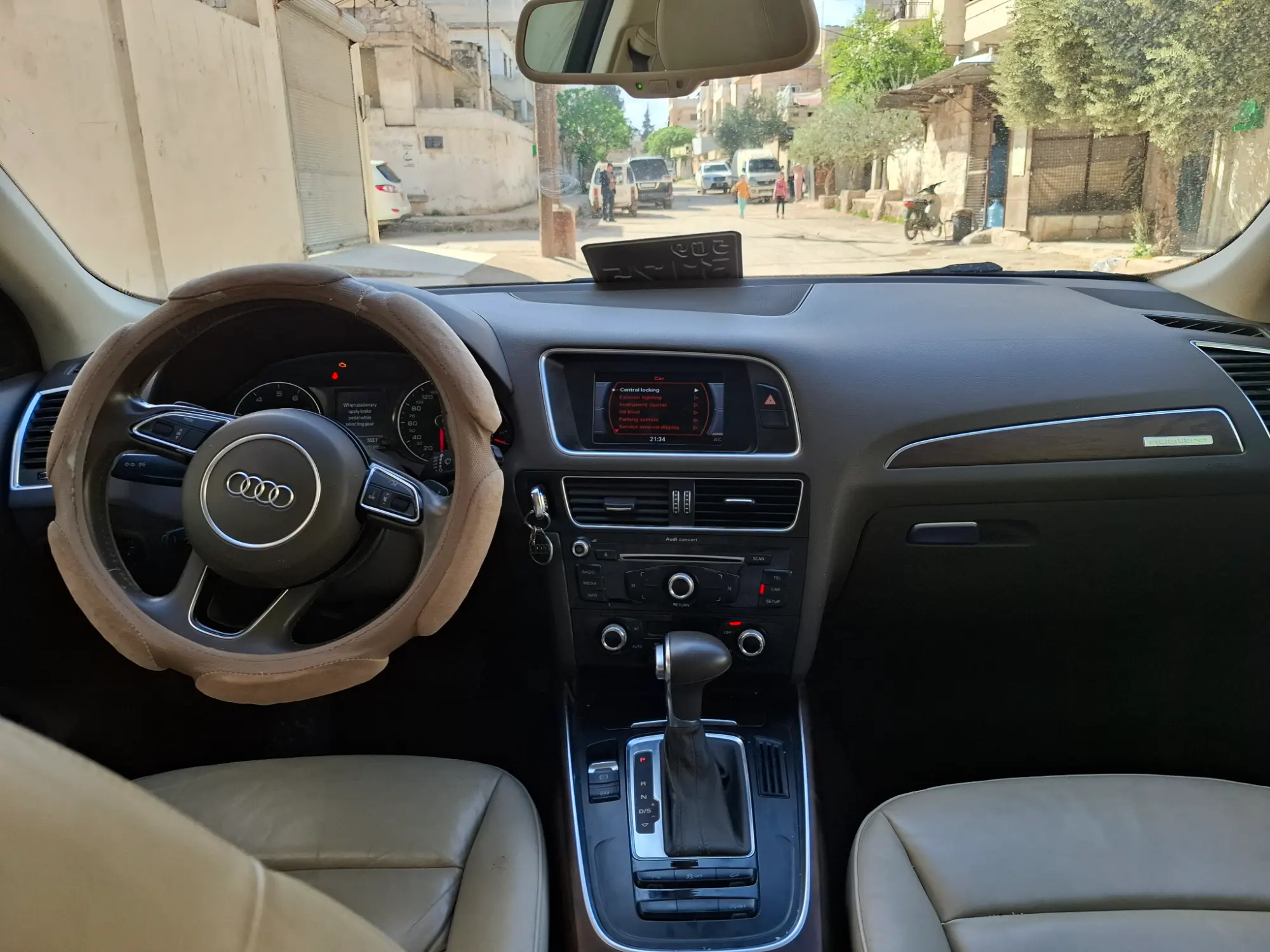 أودي Q5 موديل 2014 بحالة ممتازة - صورة 2