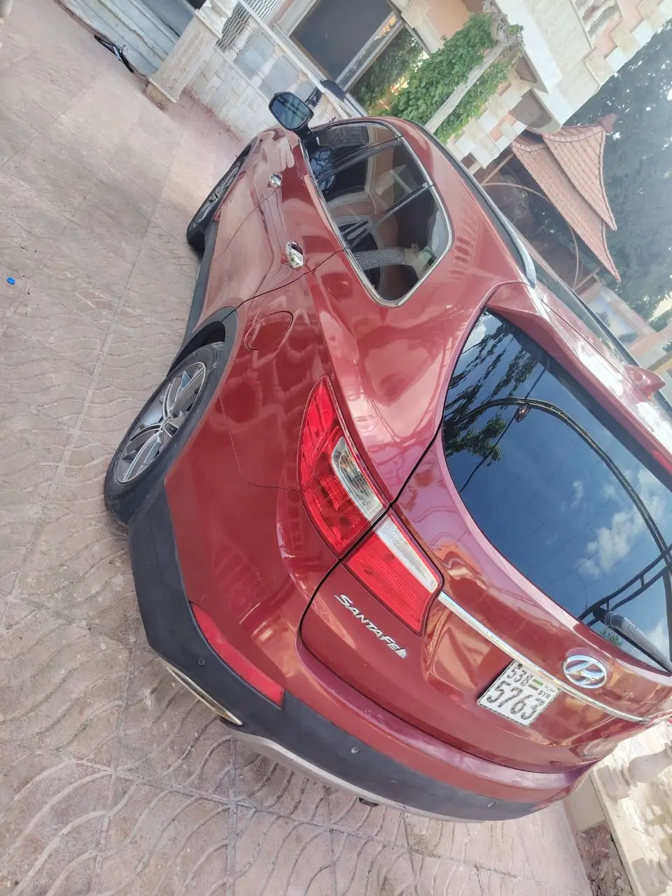 هيونداي سانتا في 2018 بحالة ممتازة وسقف بانورامي - صورة 6