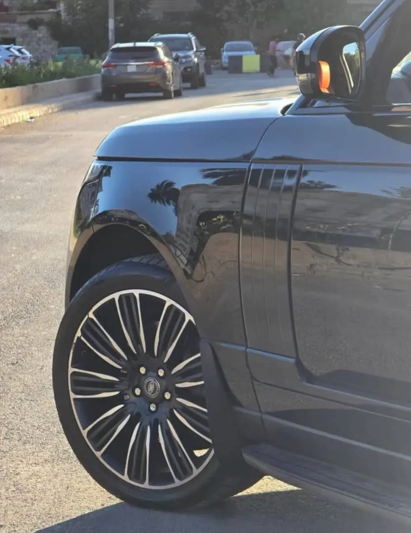 لاند روفر رينج روفر 2014 فخامة وأداء - صورة 3