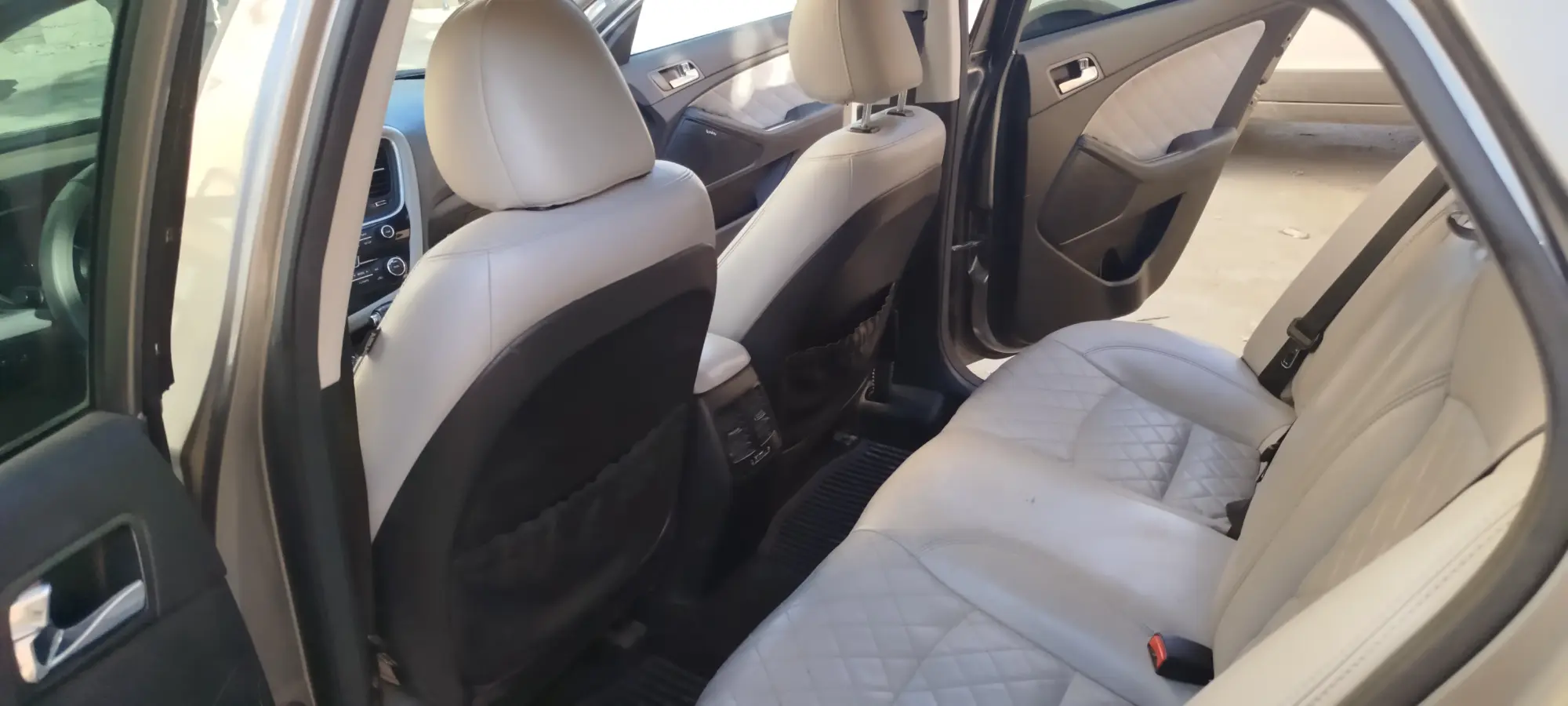 كيا أوبتيما 2015 بحالة ممتازة - صورة 5