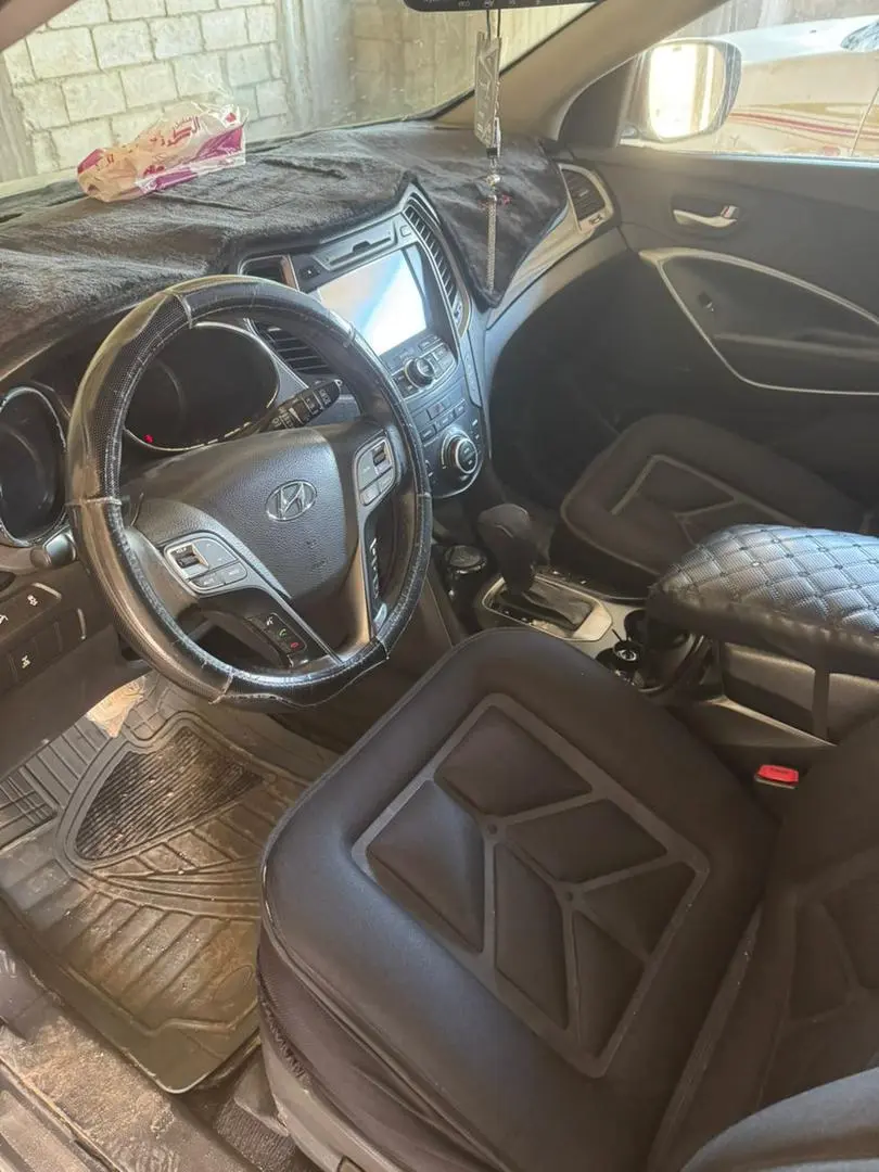 هيونداي سانتا في 2013 بحالة جيدة جداً - صورة 4