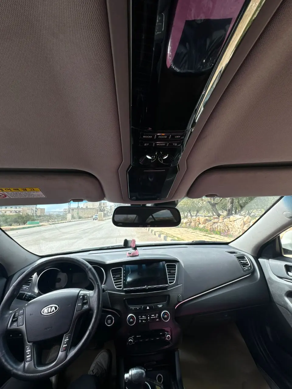 كيا K7 موديل 2012 بحالة ممتازة للبيع - صورة 11