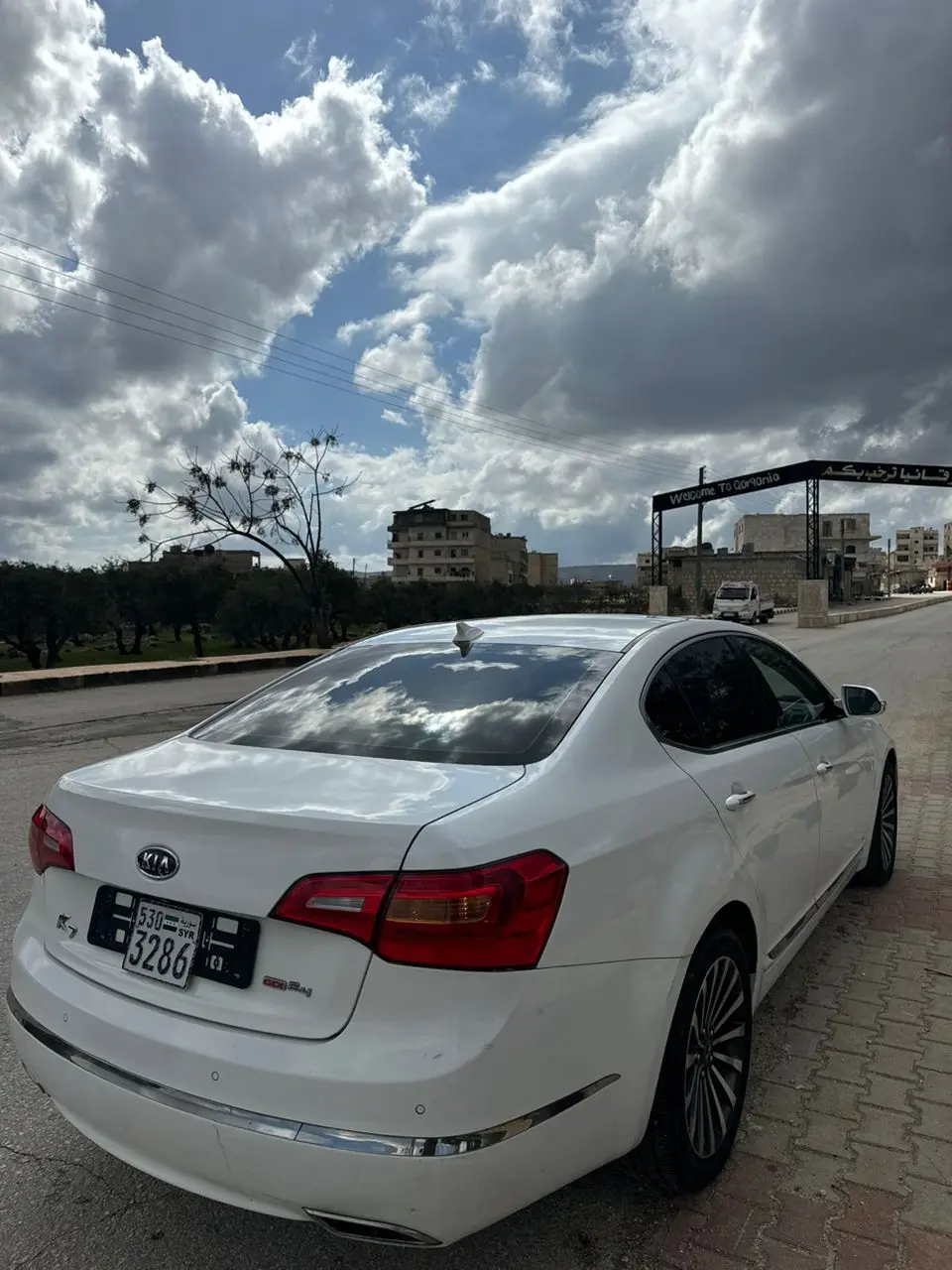 كيا K7 موديل 2012 بحالة ممتازة للبيع - صورة 14
