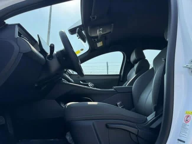 بي واي دي سيل 2025 - سيارة كهربائية عصرية بحالة الوكالة - صورة 6