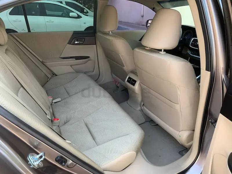 هوندا أكورد 2015 بحالة ممتازة - صورة 11